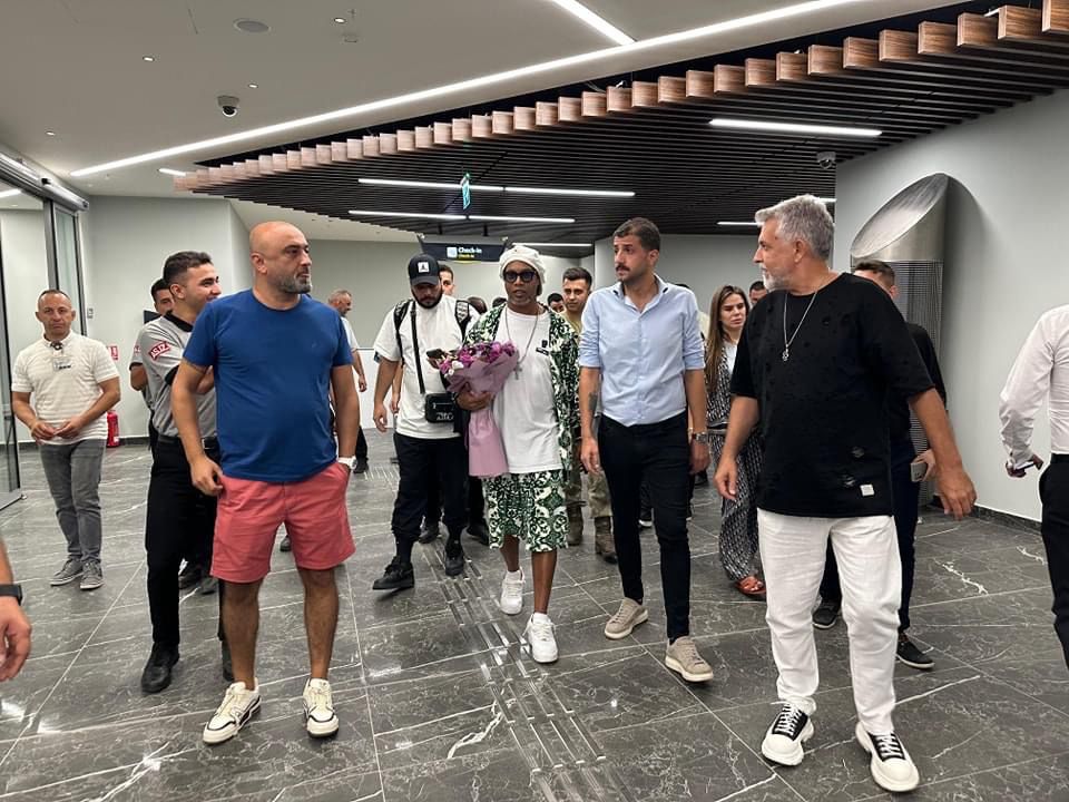 image Ronaldinho lands in northern Cyprus
