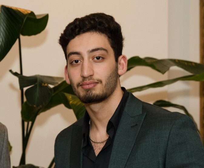 Arian Adeli