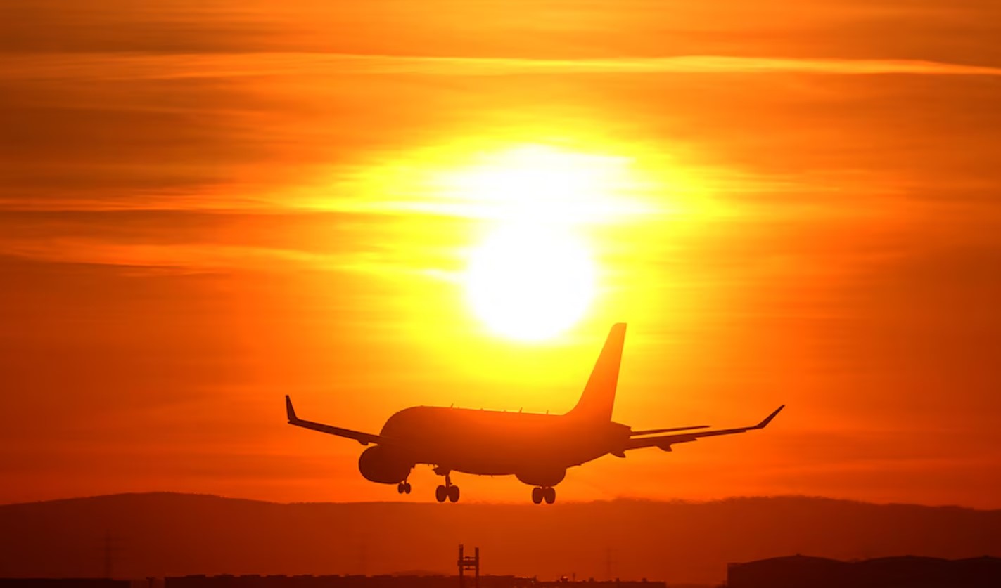 image Tech firms halve business travel in 2023 but Alphabet, Apple lag, study shows