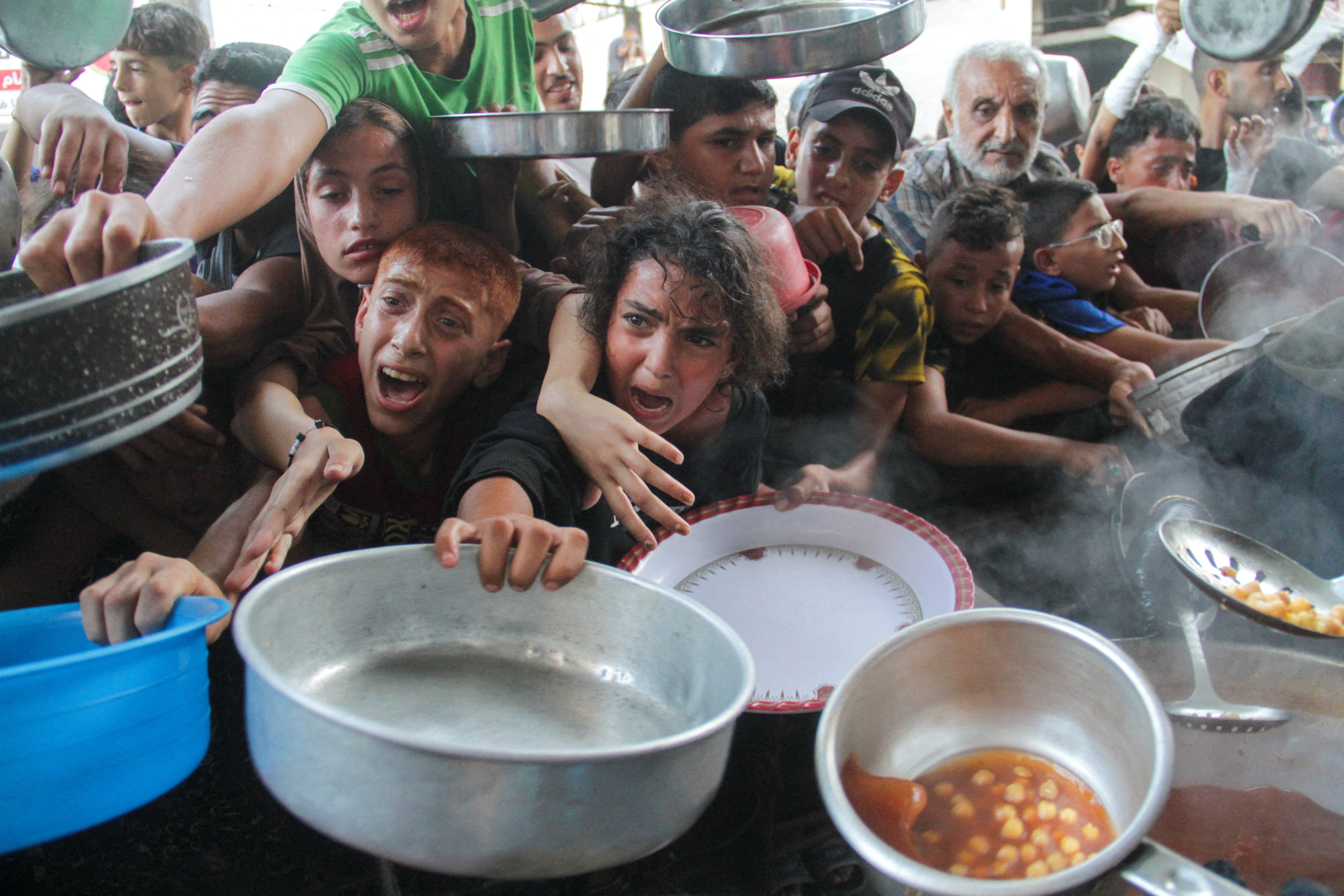 image Gaza humanitarian crisis could develop into famine, WFP says