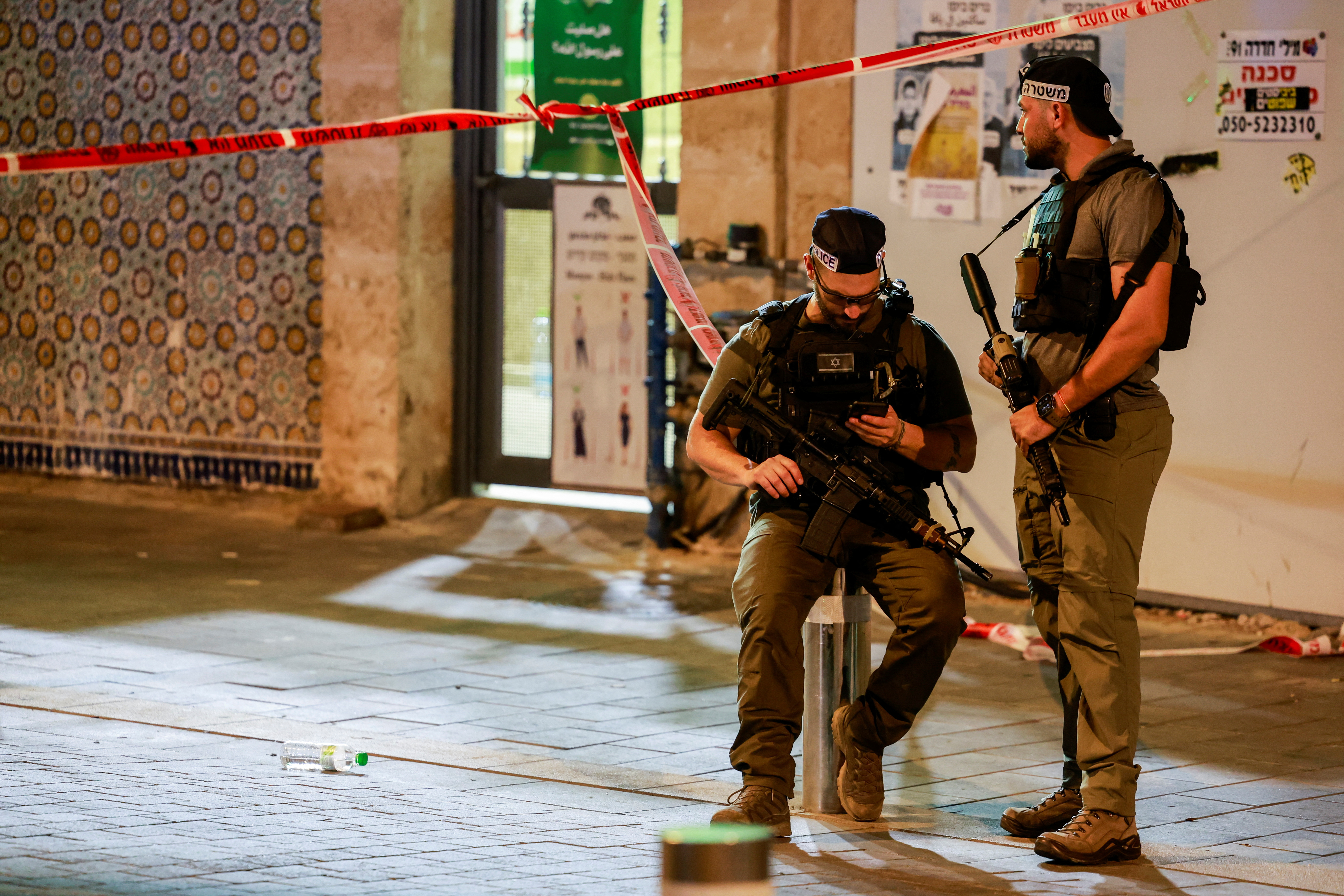 image Shooting attack in Tel Aviv causes a number of casualties, Israeli police say