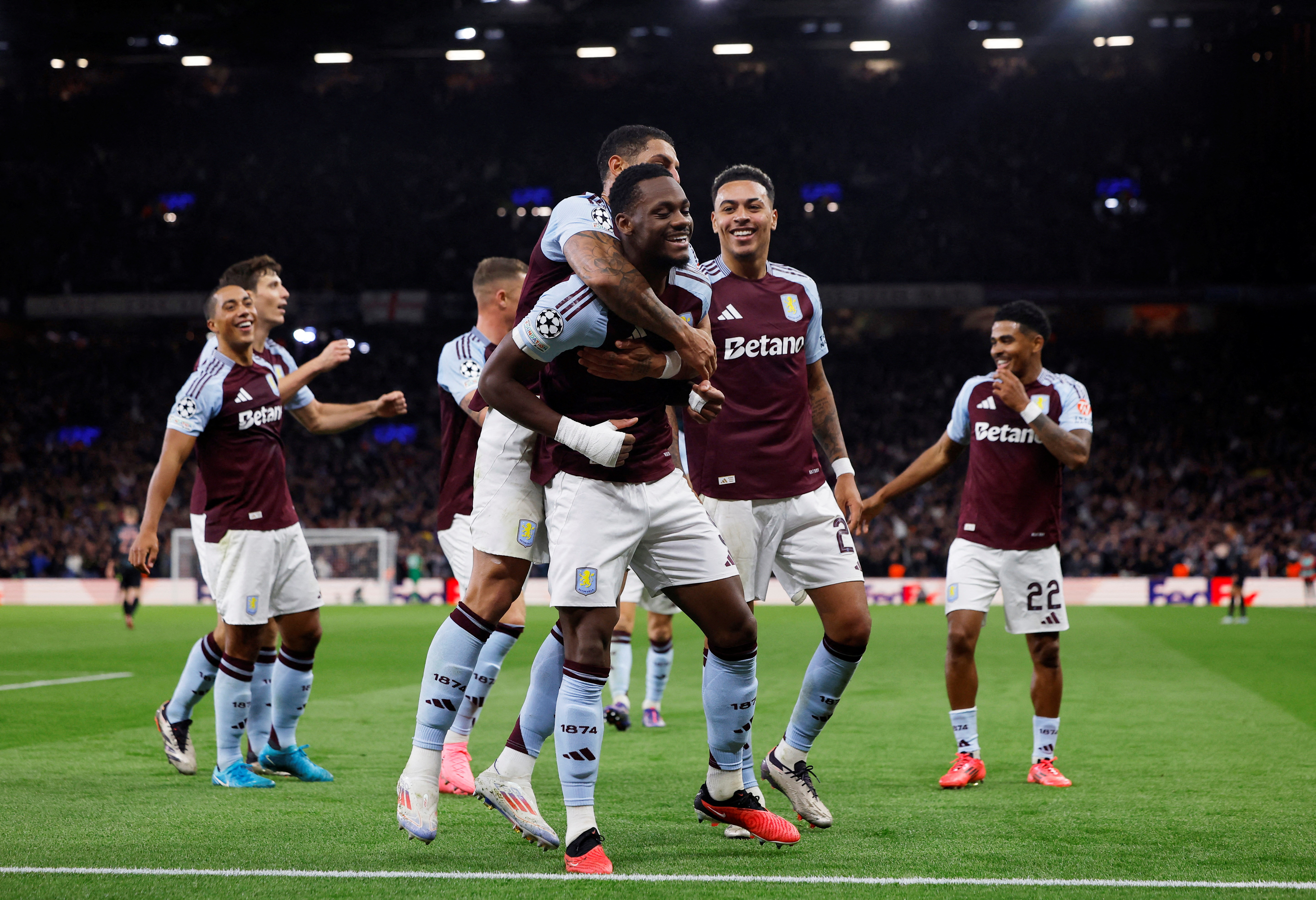 image Villa shock Bayern thanks to Duran&#8217;s late strike, Salah sparkles again as Liverpool beat Bologna