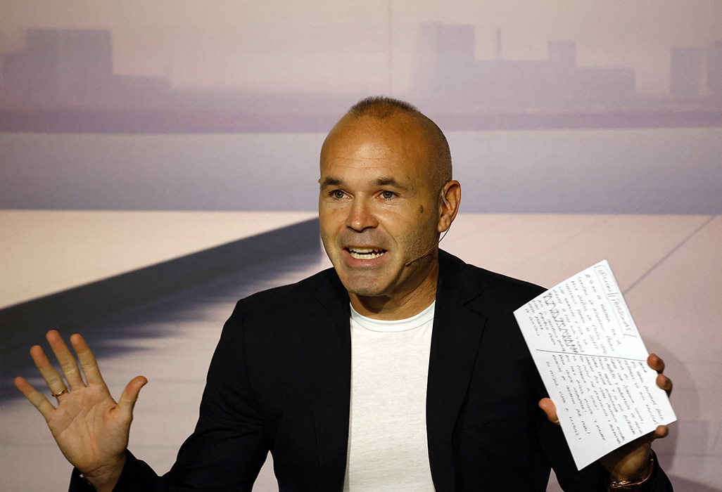 image Former Spain and Barcelona great Iniesta retires at 40