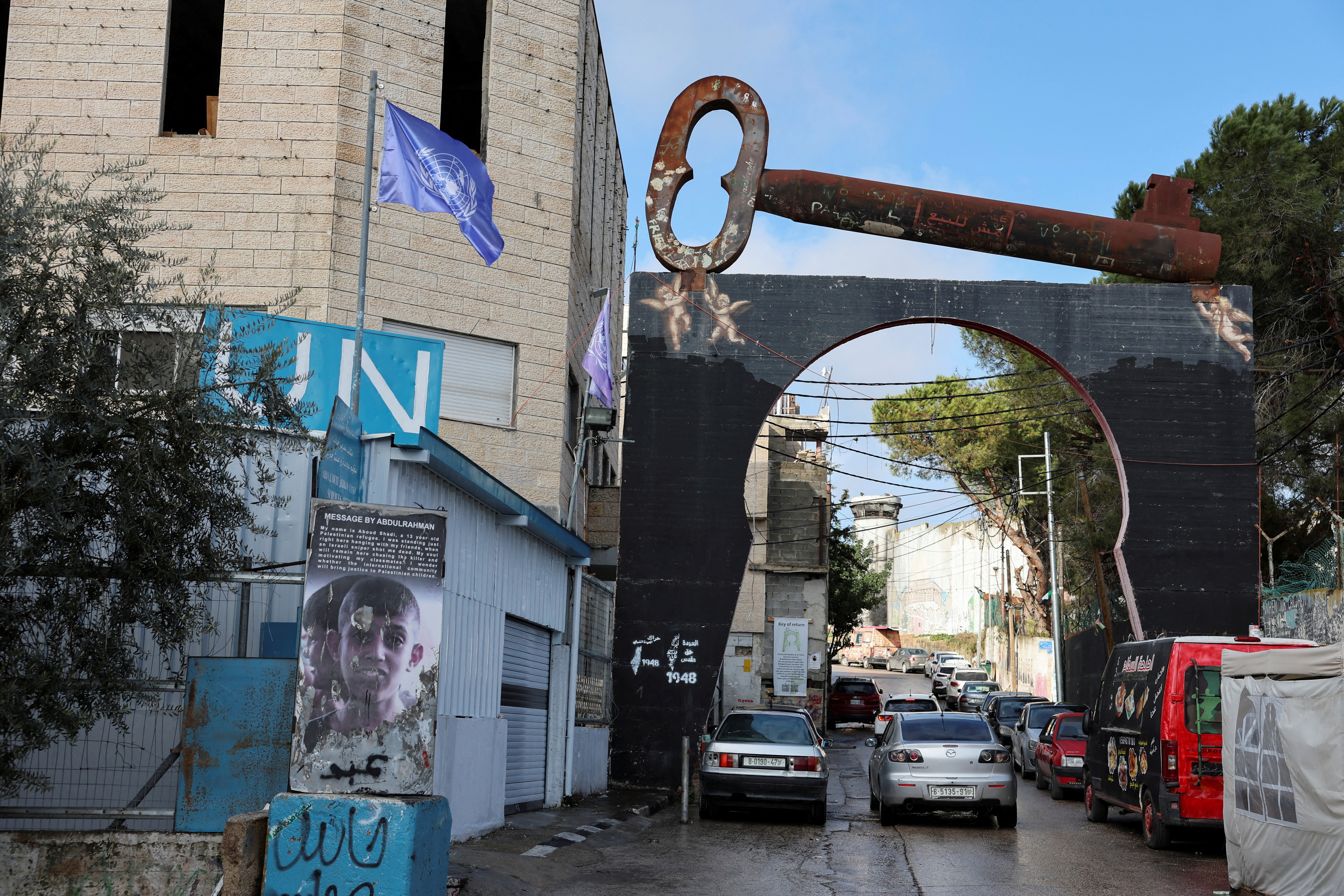 image Israel votes to ban UN aid agency, Palestinians say 100,000 residents trapped