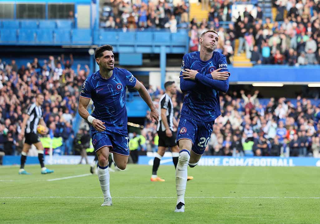 image Chelsea beat Newcastle, Spurs beaten by Palace