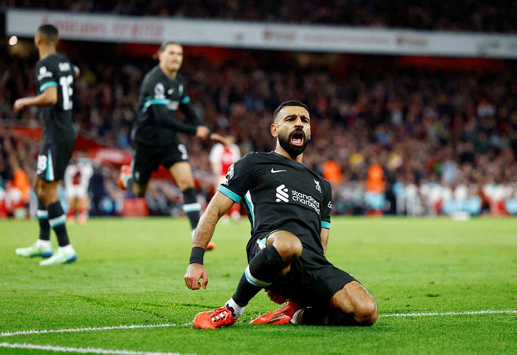image Salah&#8217;s late equaliser earns Liverpool 2-2 draw at Arsenal