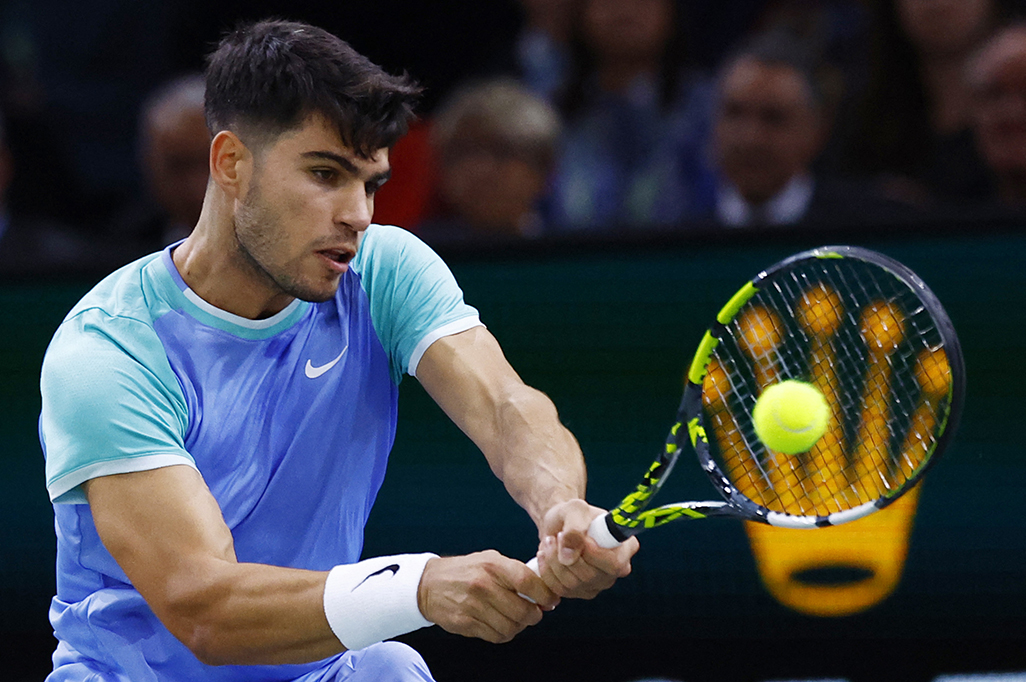 image Alcaraz wins Paris Masters opener with dazzling performance