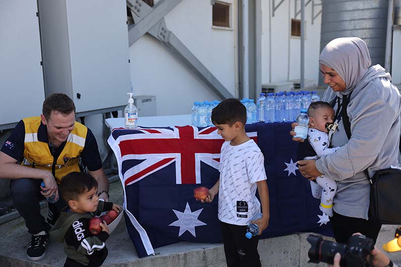 image Hundreds of Australians leave Lebanon via Cyprus