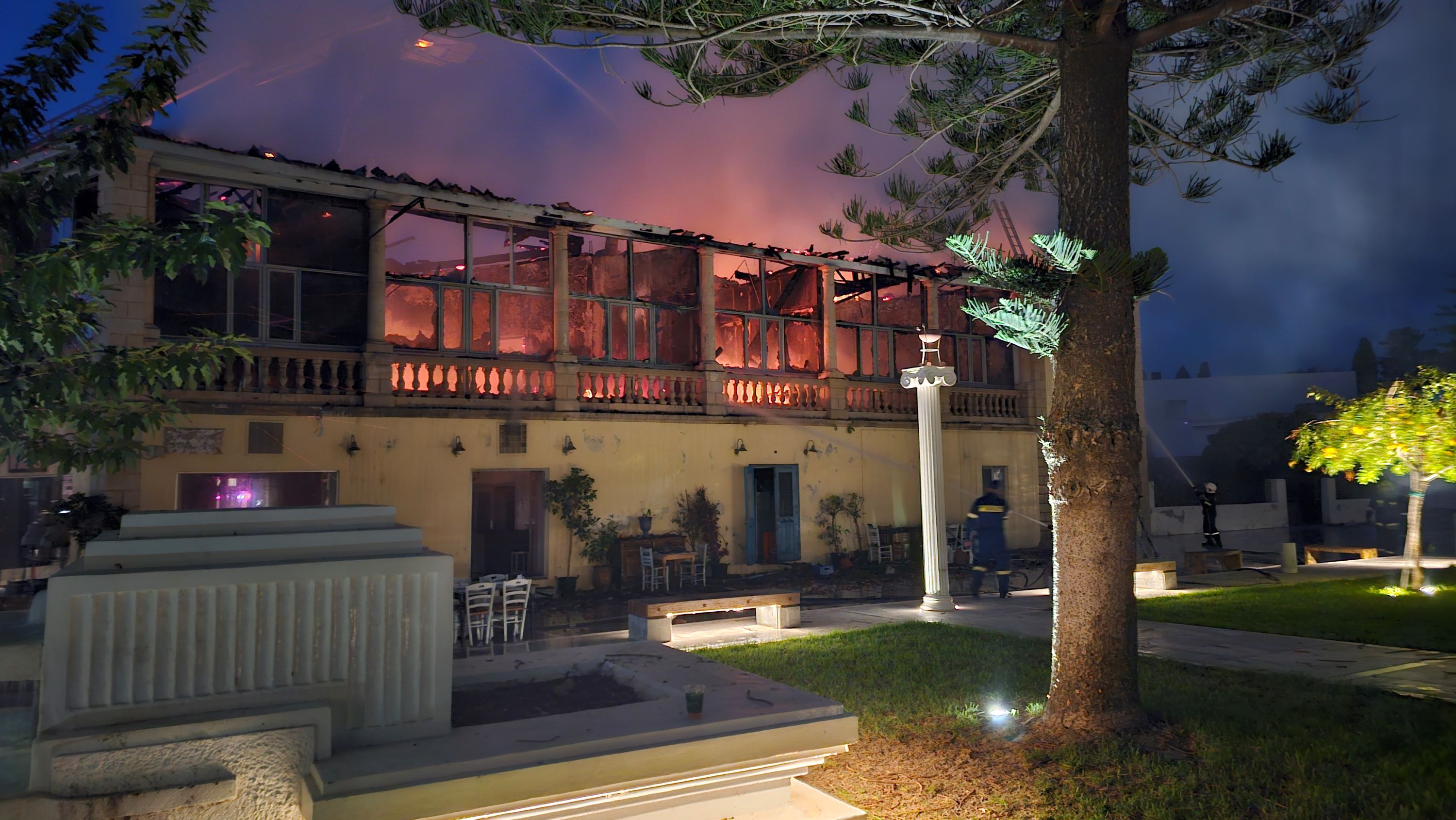 image Fire in old Paphos building