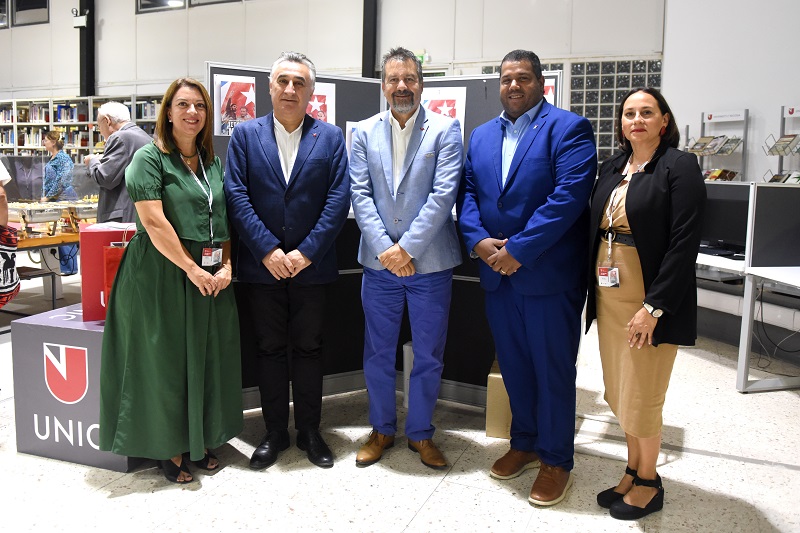 image UNIC, Cuban Embassy host presentation of book on Cuba history