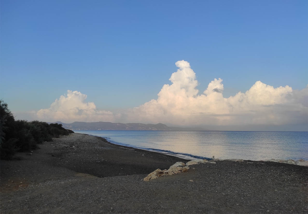 image Mostly clear and sunny going into the weekend
