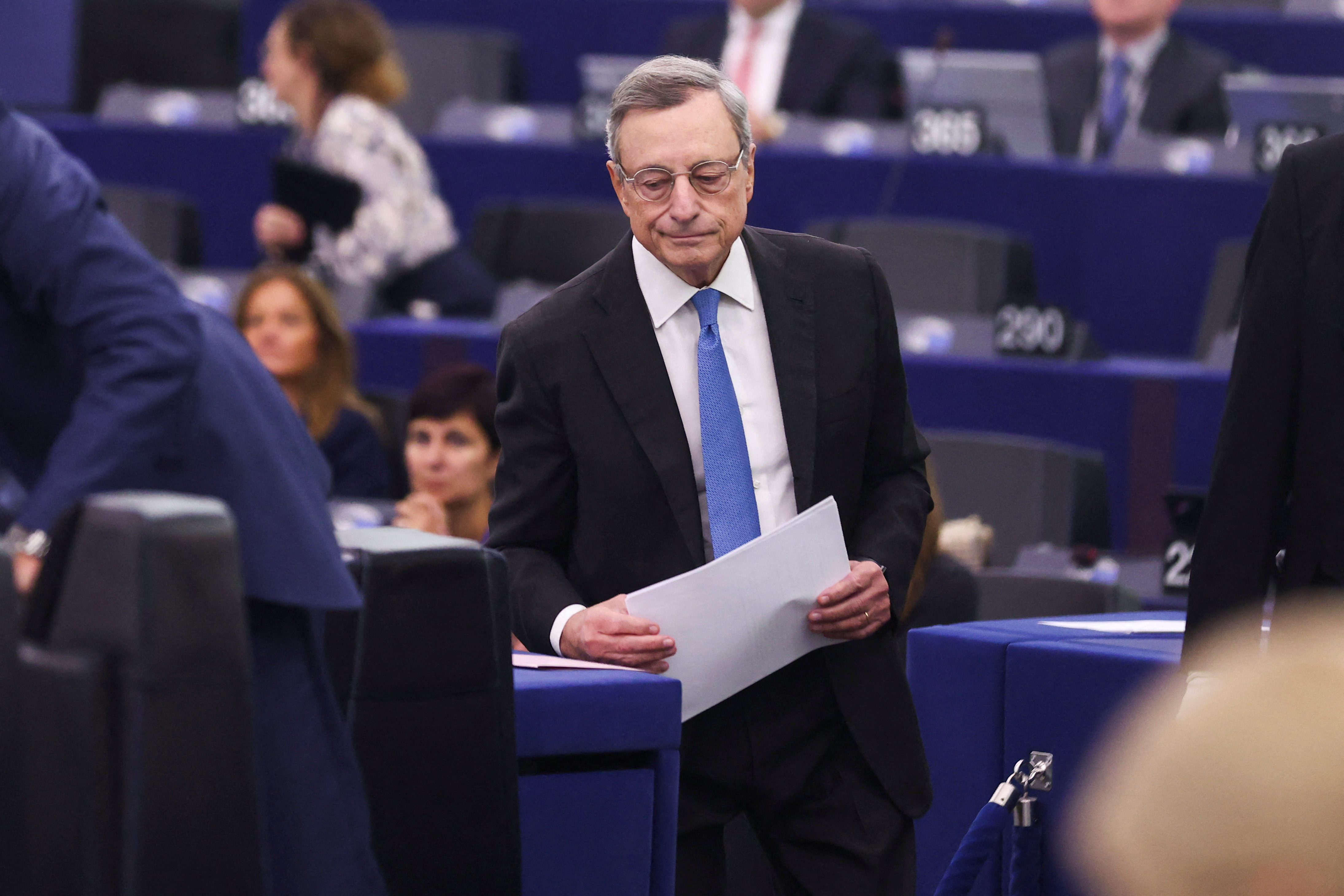 cover The EU at a crossroads and the Draghi report