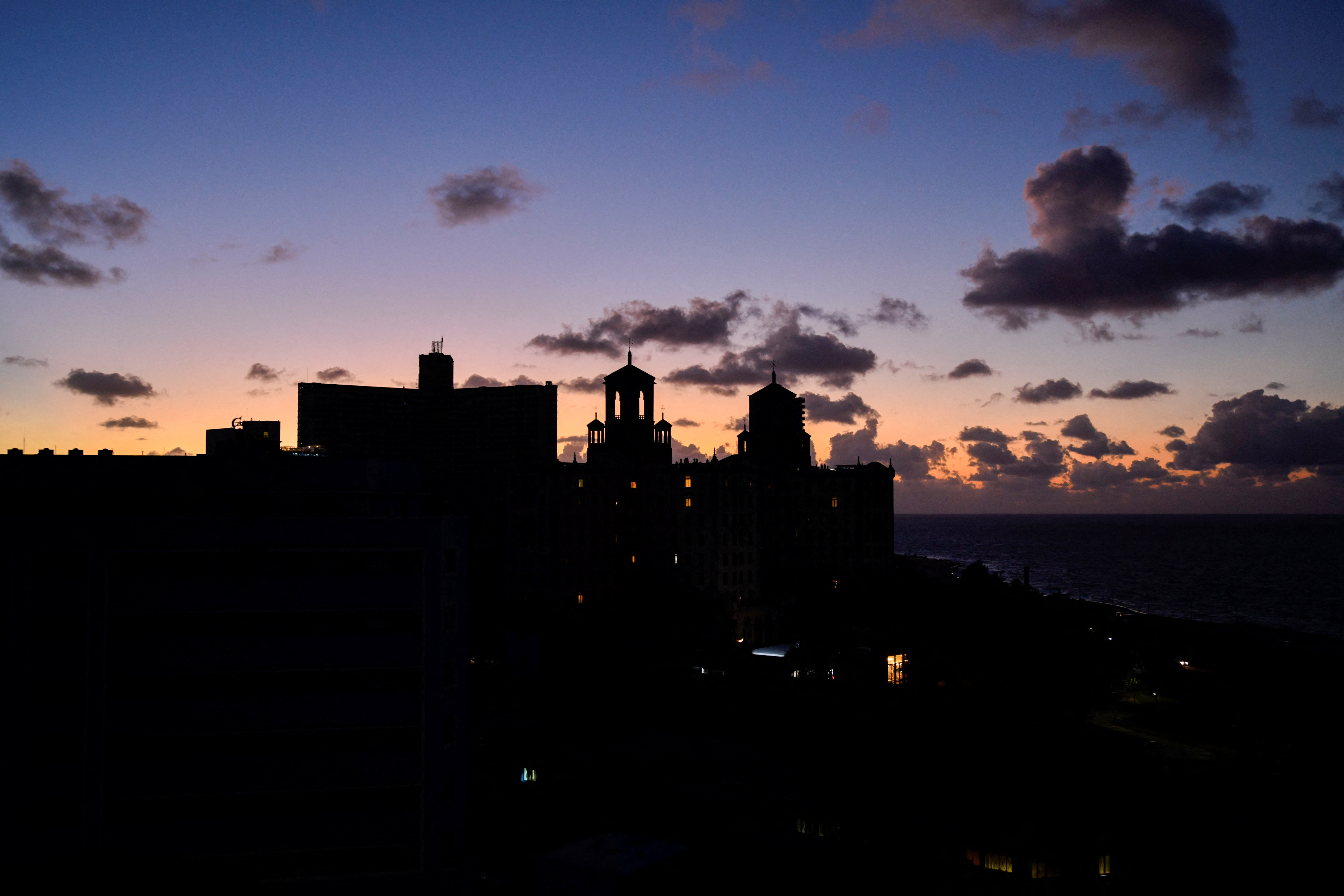 image Cuba grid collapses again raising doubts about a quick fix