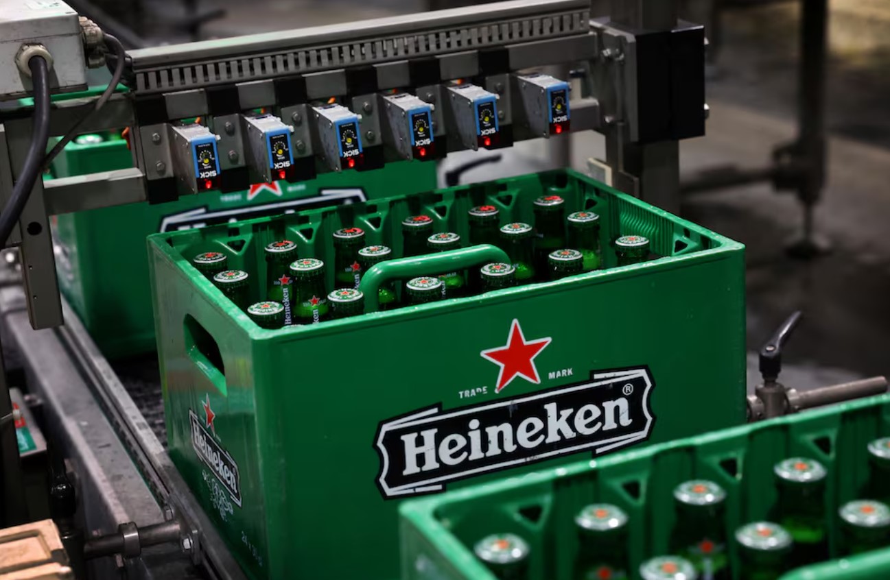 image Heineken&#8217;s shares surge on strong profit performance, share buyback