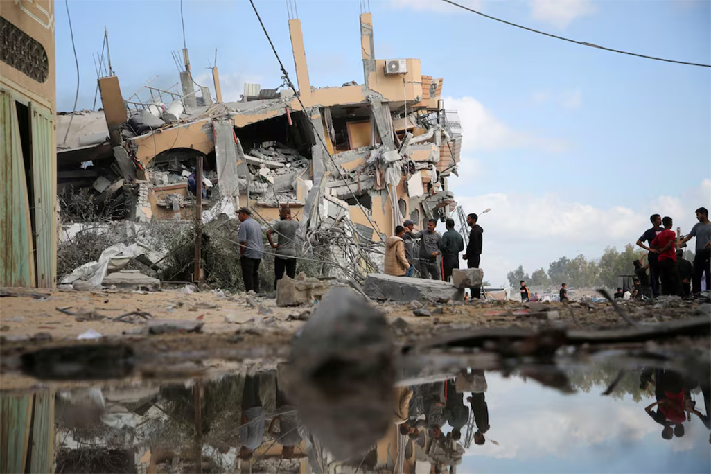 image Gaza and a ceasefire slip out of focus as Lebanon conflict rages
