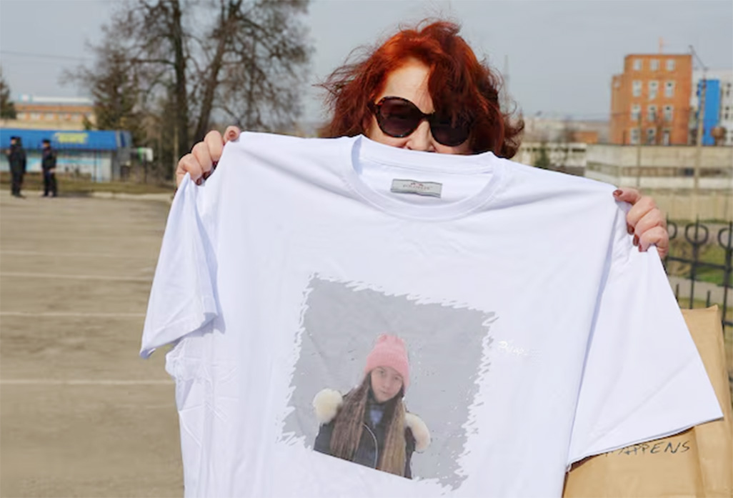 image Russian man jailed for daughter&#8217;s anti-war drawing alleges dire conditions in prison