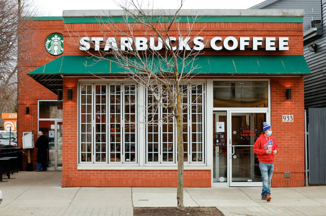 image Starbucks baristas and customers have one message to new CEO: change!