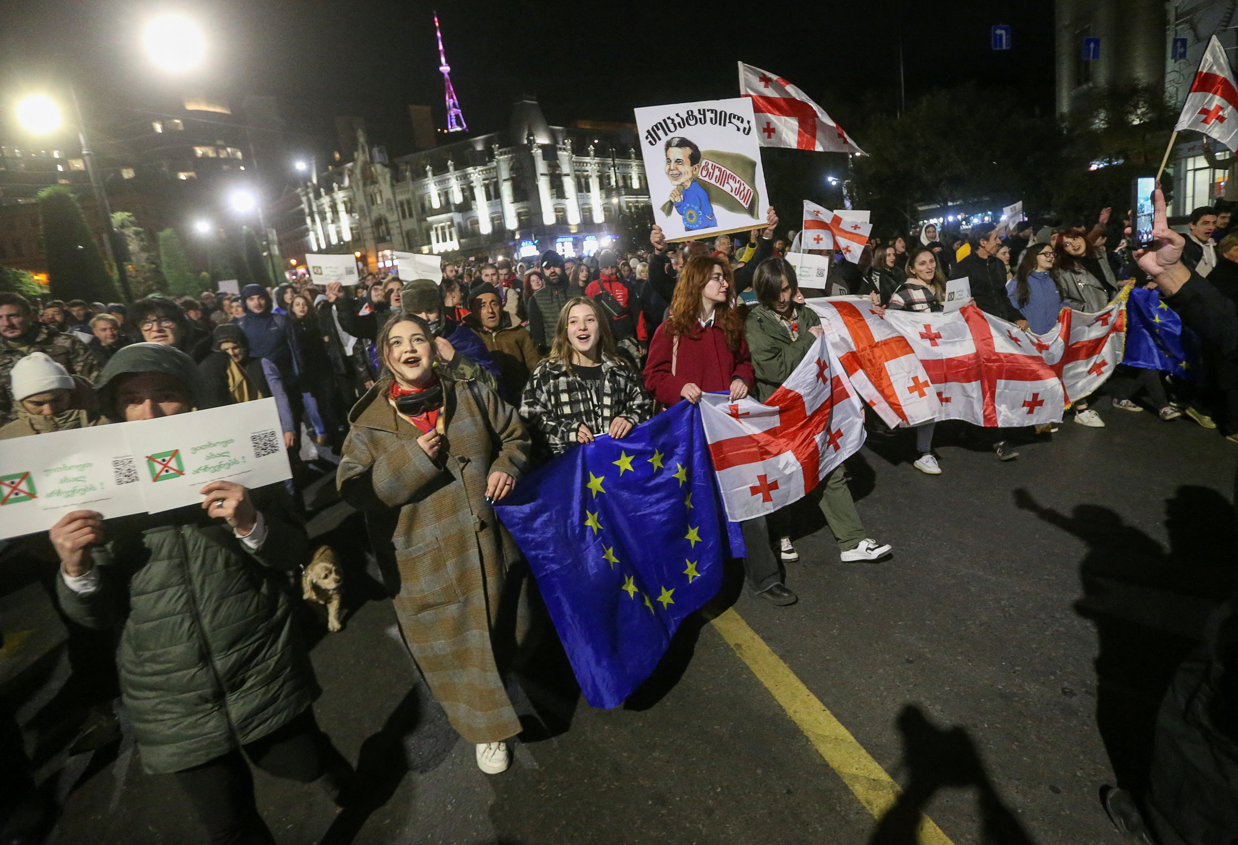 image Protests in Georgia after government halts EU application until 2028