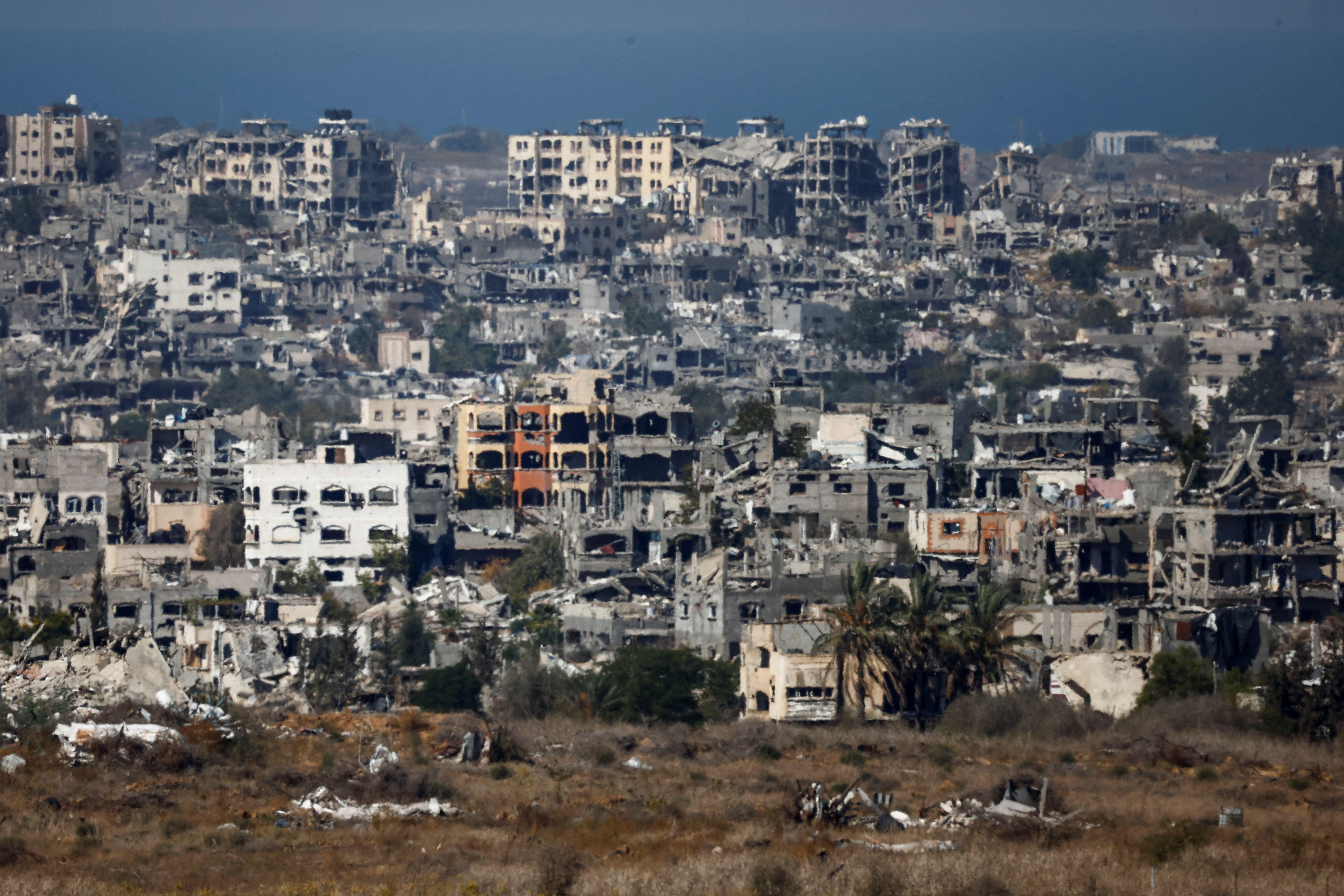 image Israeli strikes kill 37 as attacks intensify in central and southern Gaza, medics say