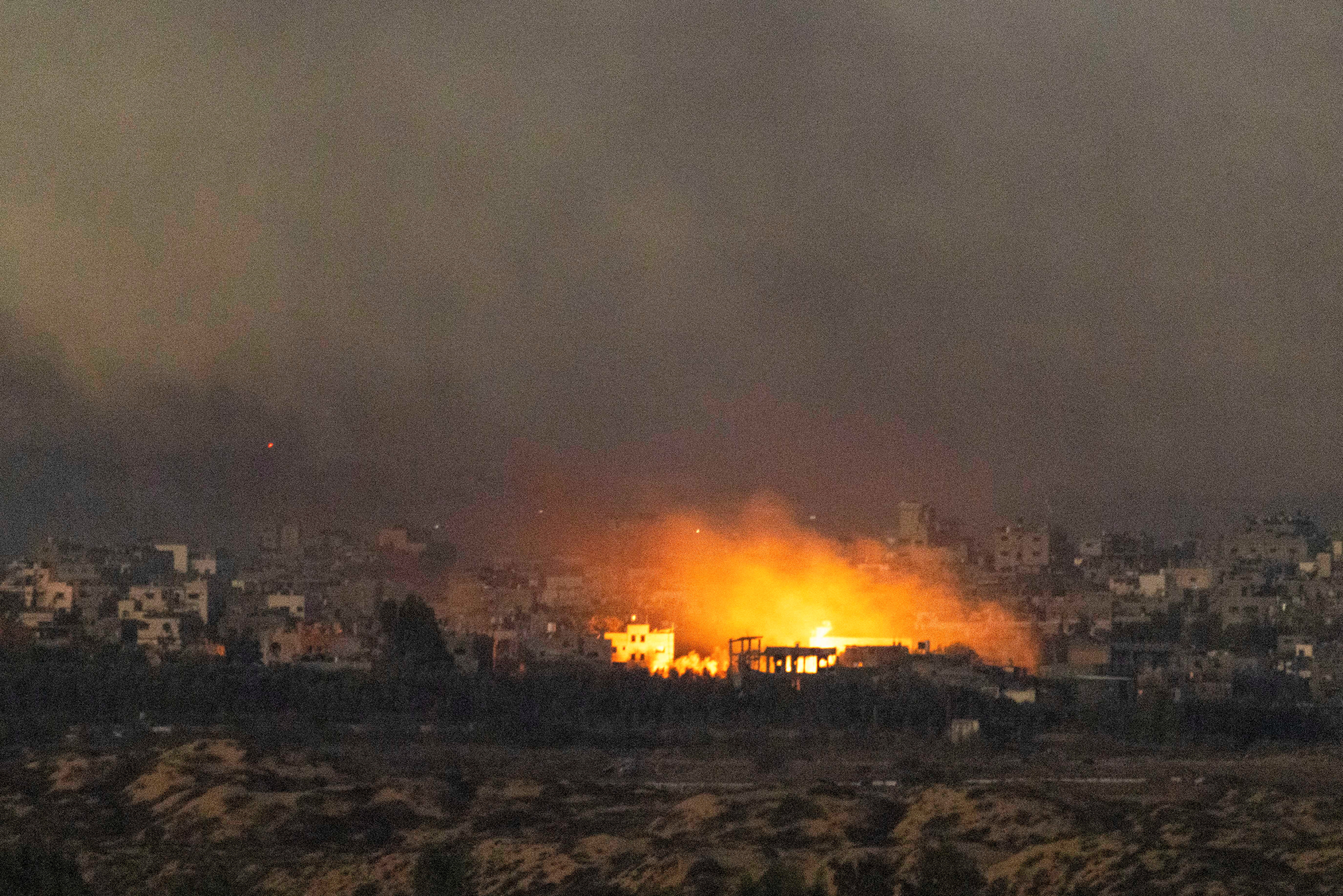 image Israeli strikes kill 20 Palestinians in Gaza, some in attacks on tents, say medics