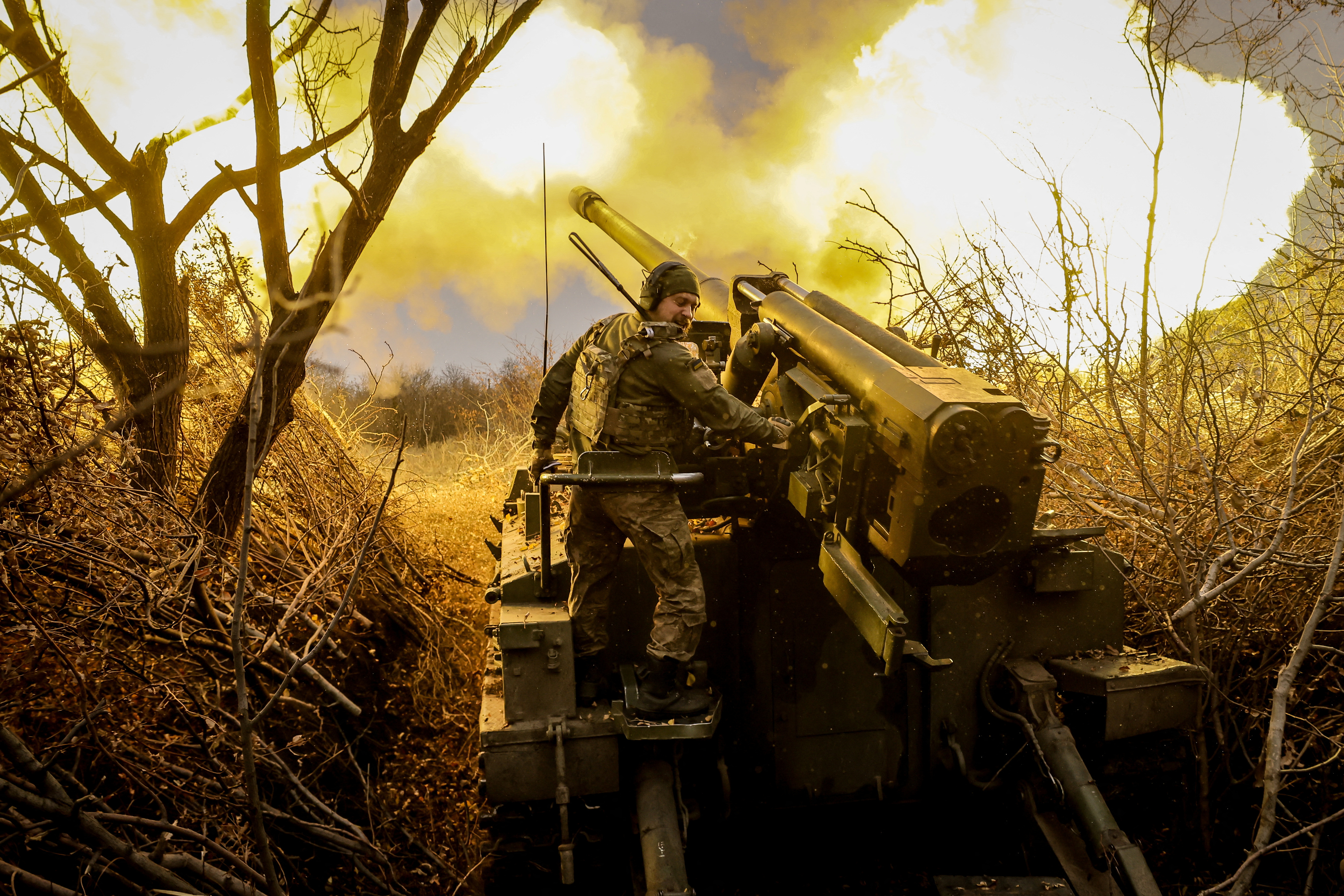 image Russia removes commander in Ukraine for misleading reports, war bloggers say