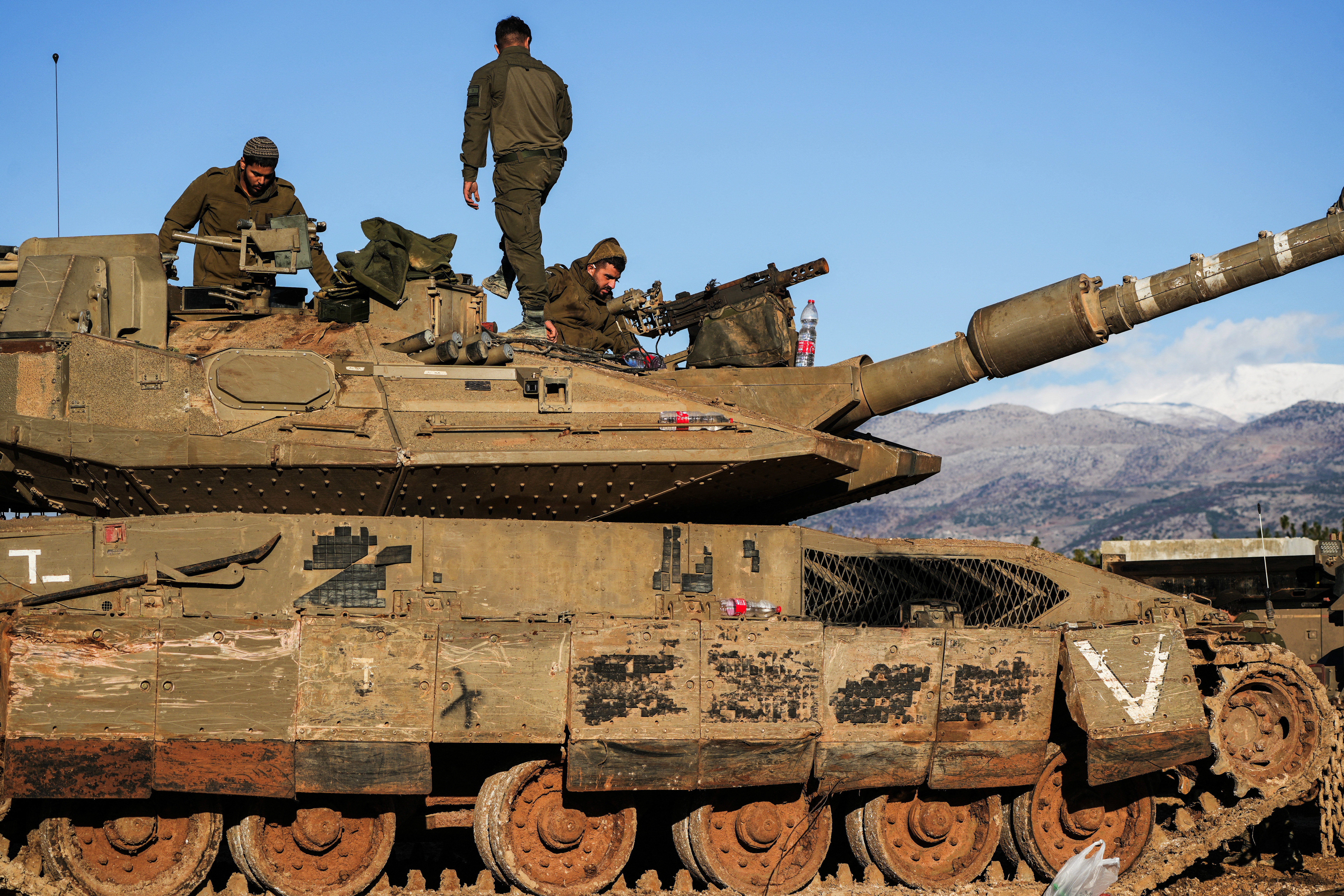 image Israel carries out airstrikes in Beirut ahead of anticipated ceasefire deal