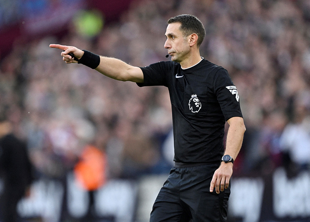 image Premier League referee Coote sacked after investigation