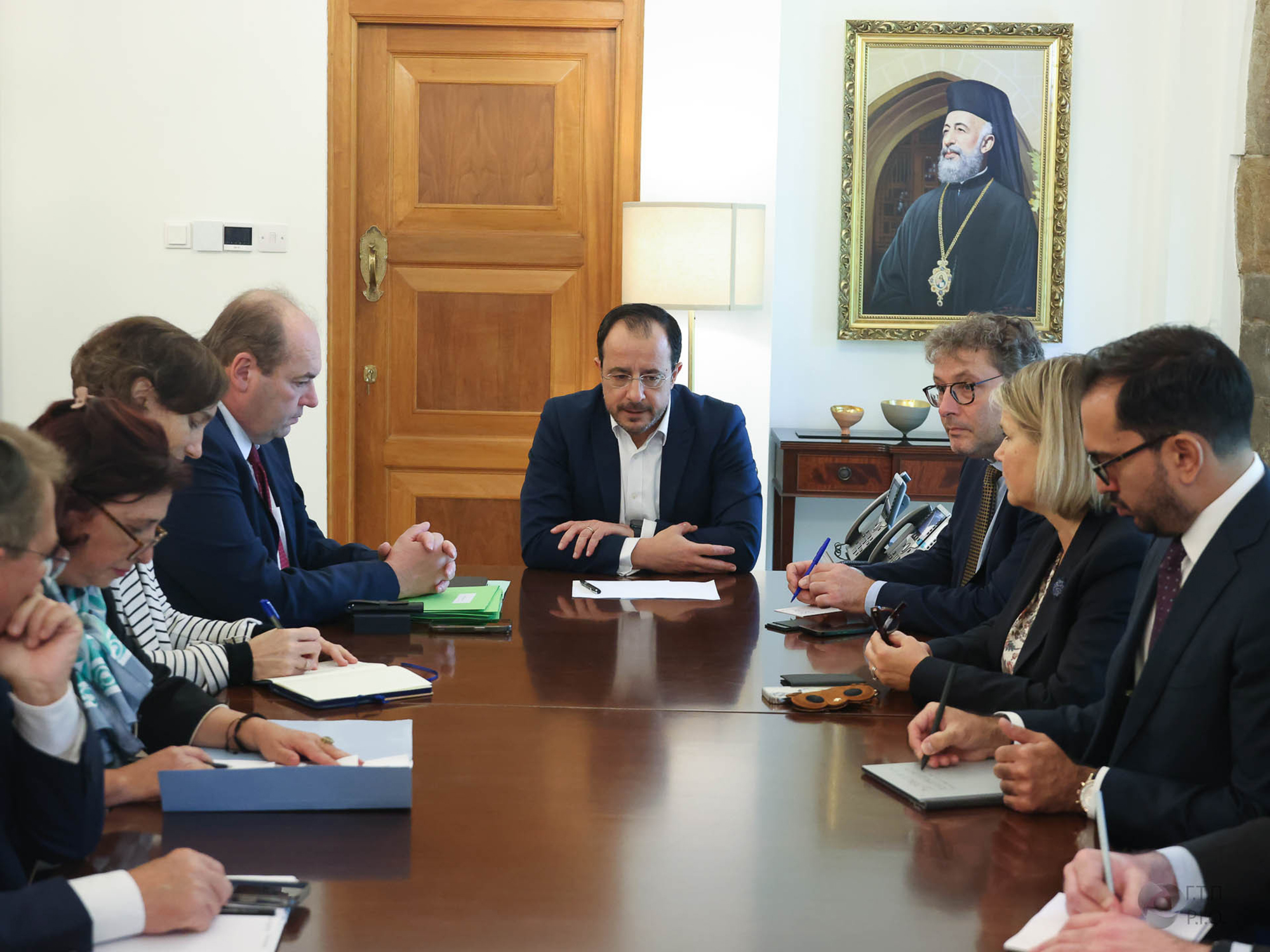 image Christodoulides in touch with Macron for new strategic agreement