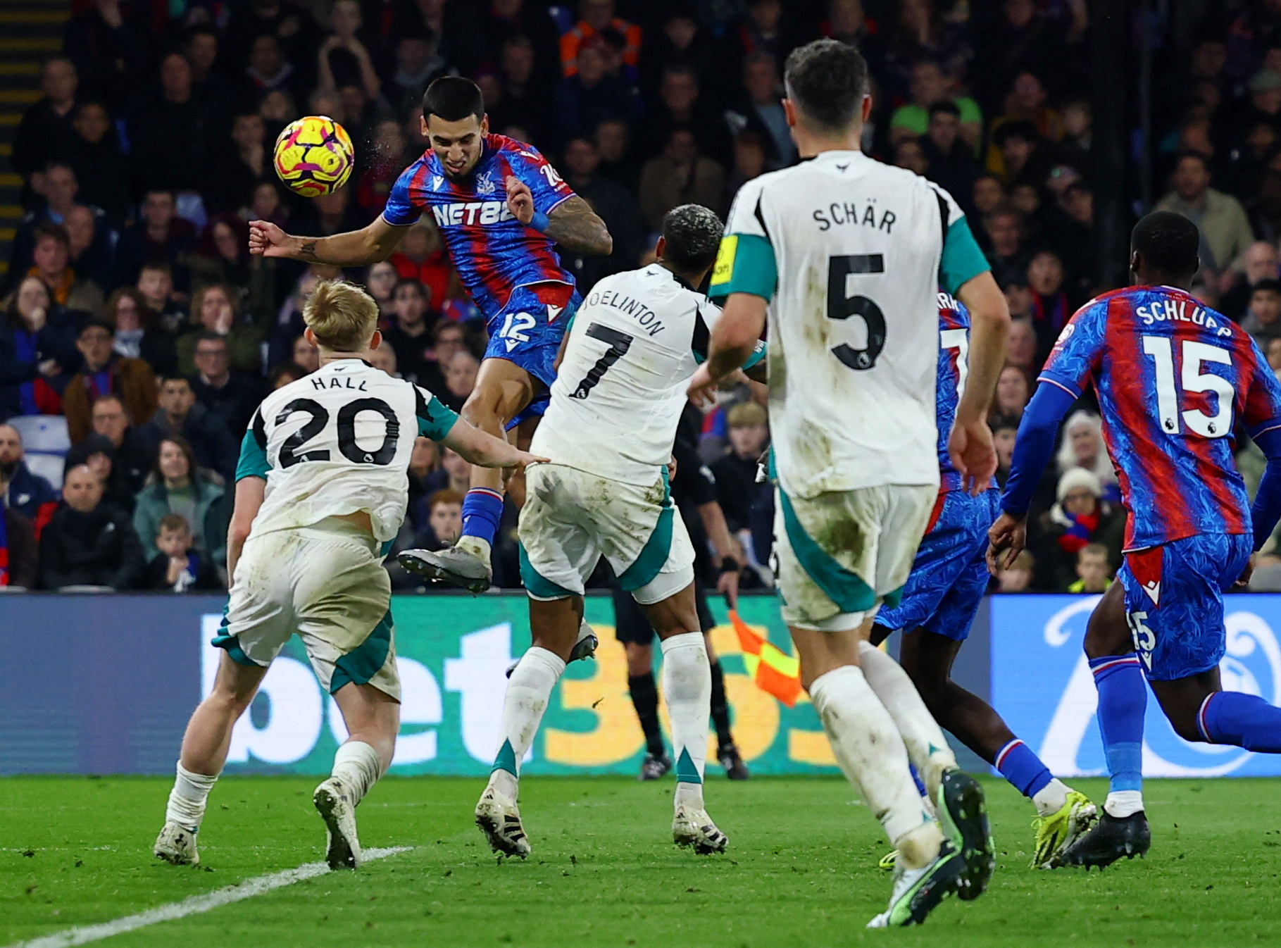 image Last-gasp Munoz header saves Palace in home draw with Newcastle