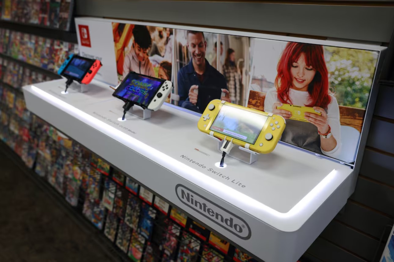 image Nintendo cuts annual profit forecast as Switch sales decline