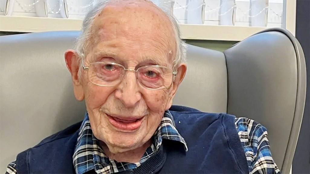 image World&#8217;s oldest man dies aged 112 in England