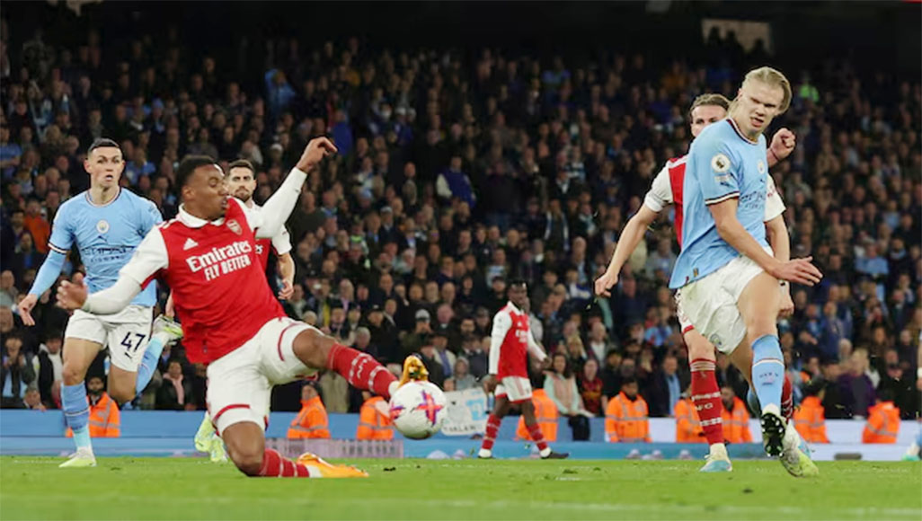 image Faltering City and Arsenal look to gain foothold in title race