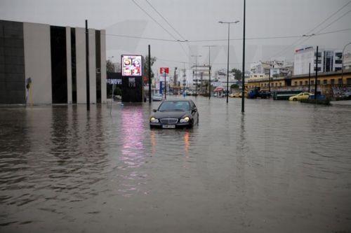 image Authorities begin to count cost of storm damage