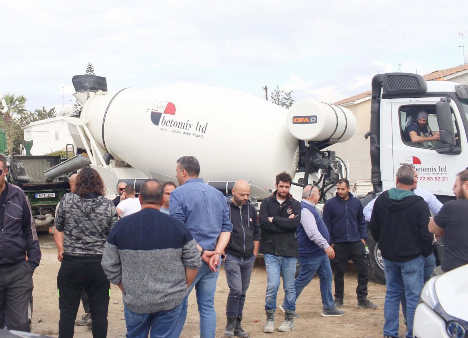 cover Concrete makers’ association faces mass resignation as strike talks deadlock