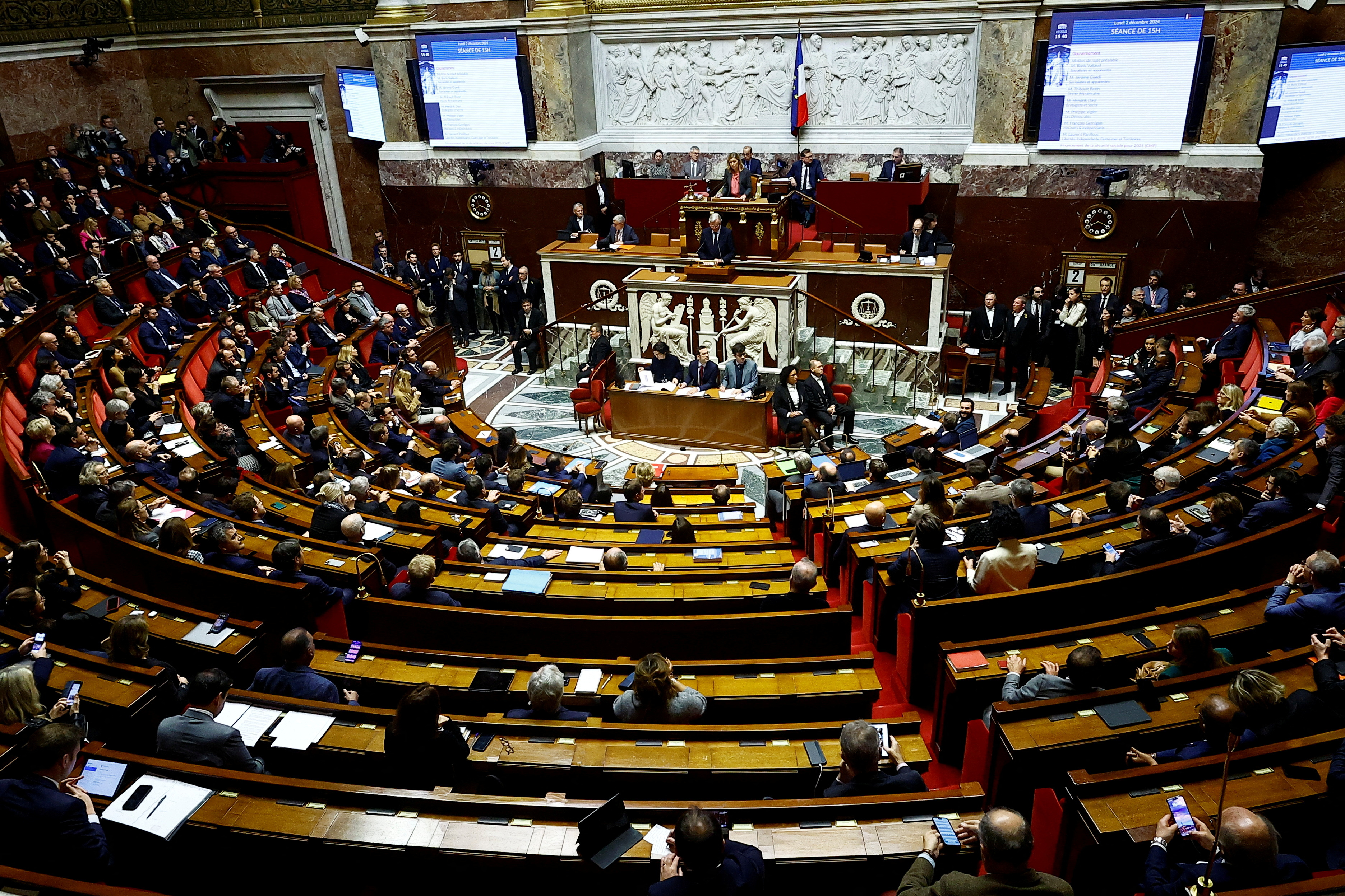 image French lawmakers to vote on Wednesday on toppling government