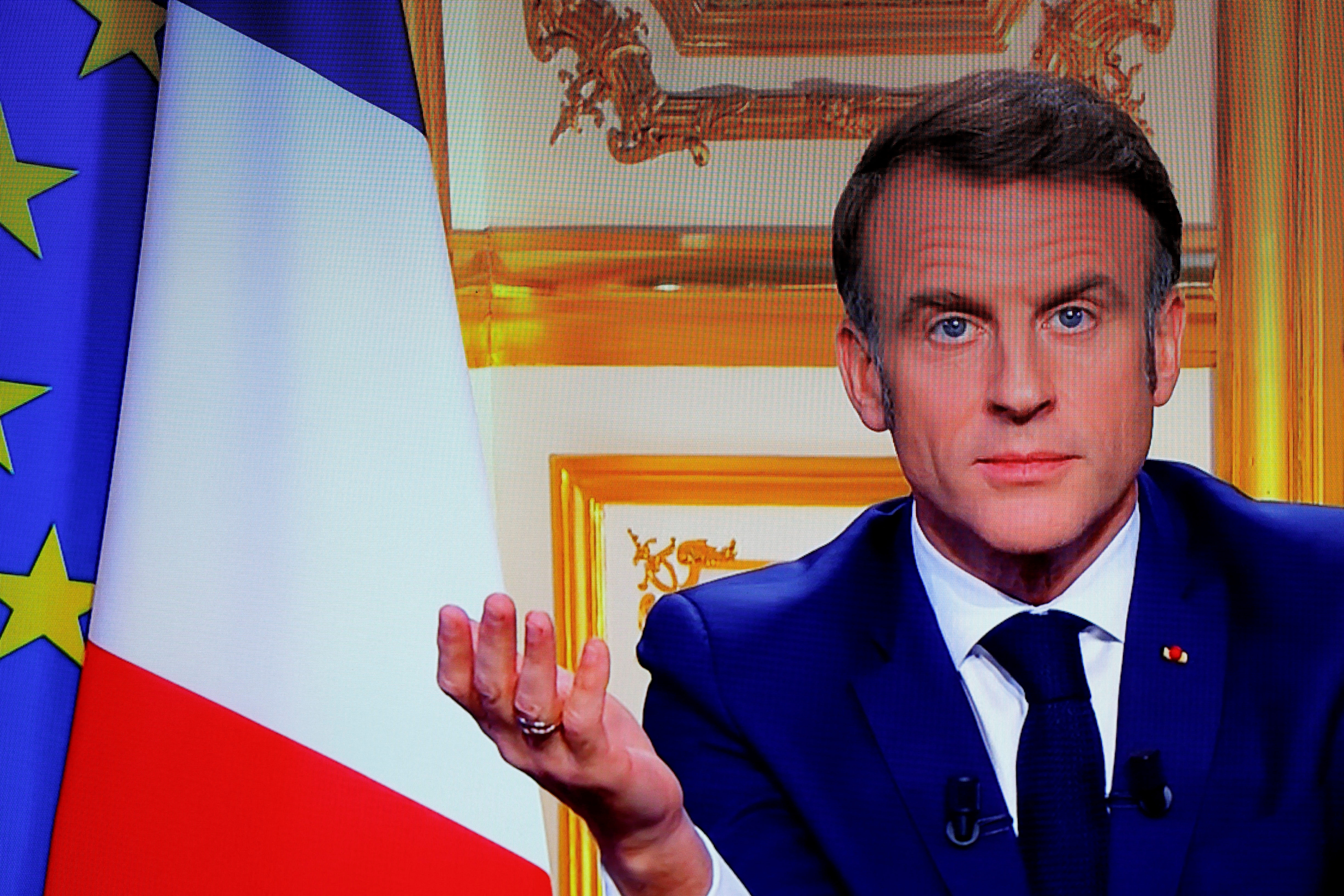 image France&#8217;s Macron says he will appoint a new prime minister in the coming days