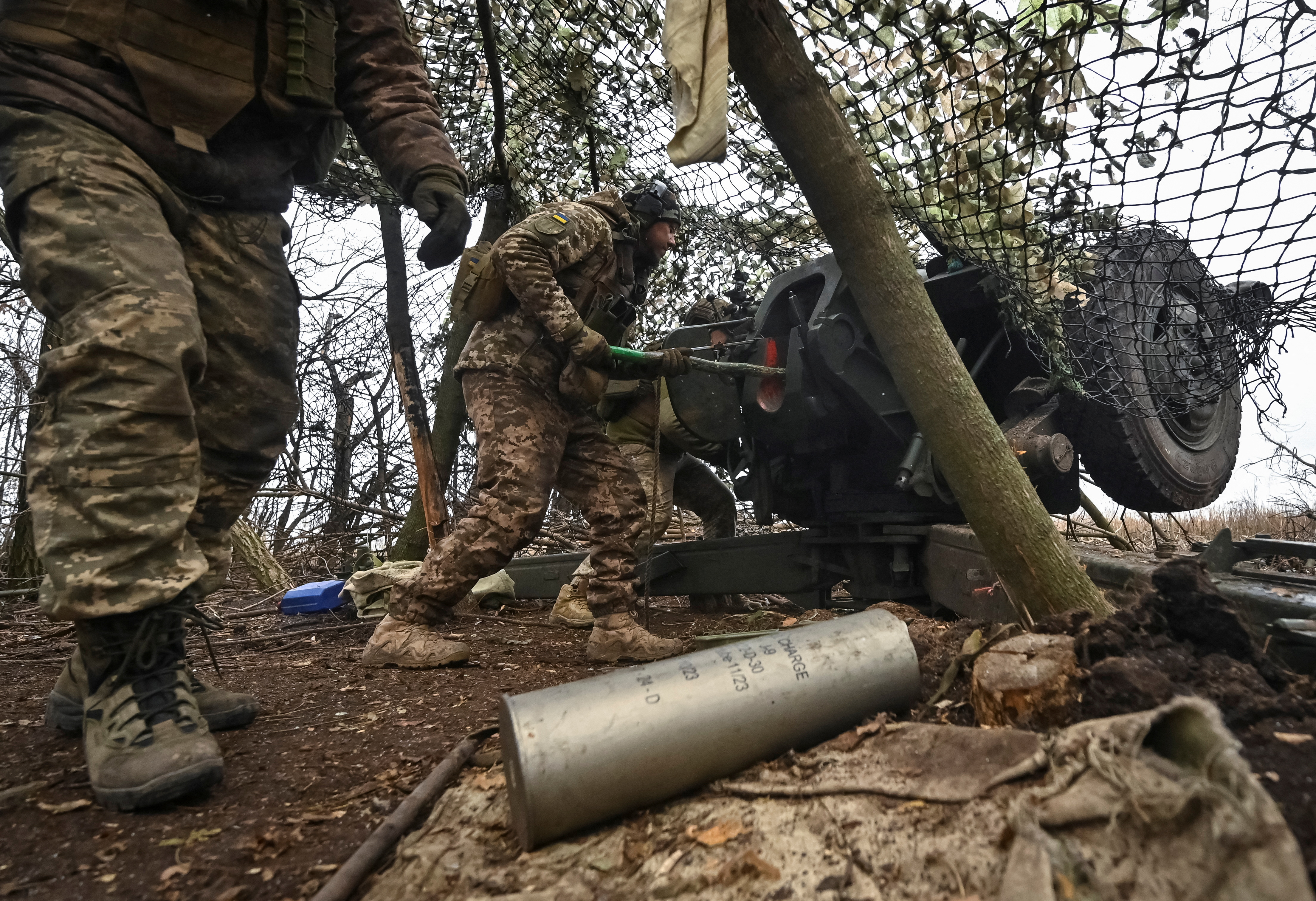 image Russian attacks kill nine, wound 20 in Ukraine&#8217;s southeast