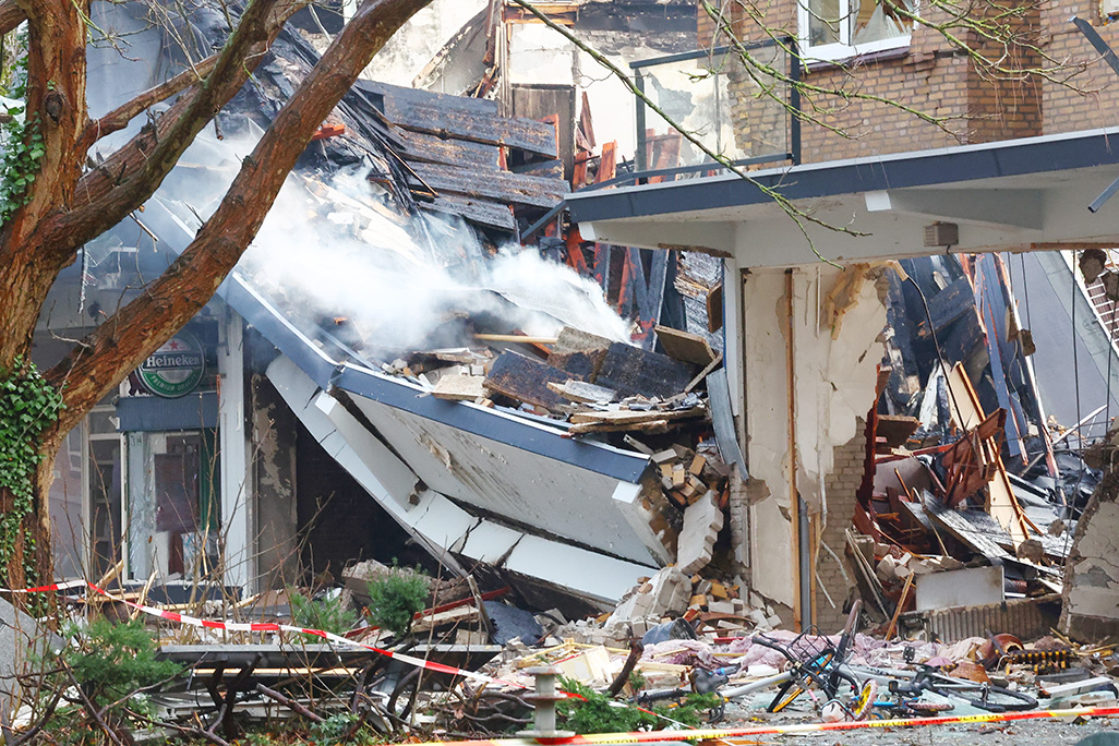 image One killed, three hurt in apartment collapse in The Hague
