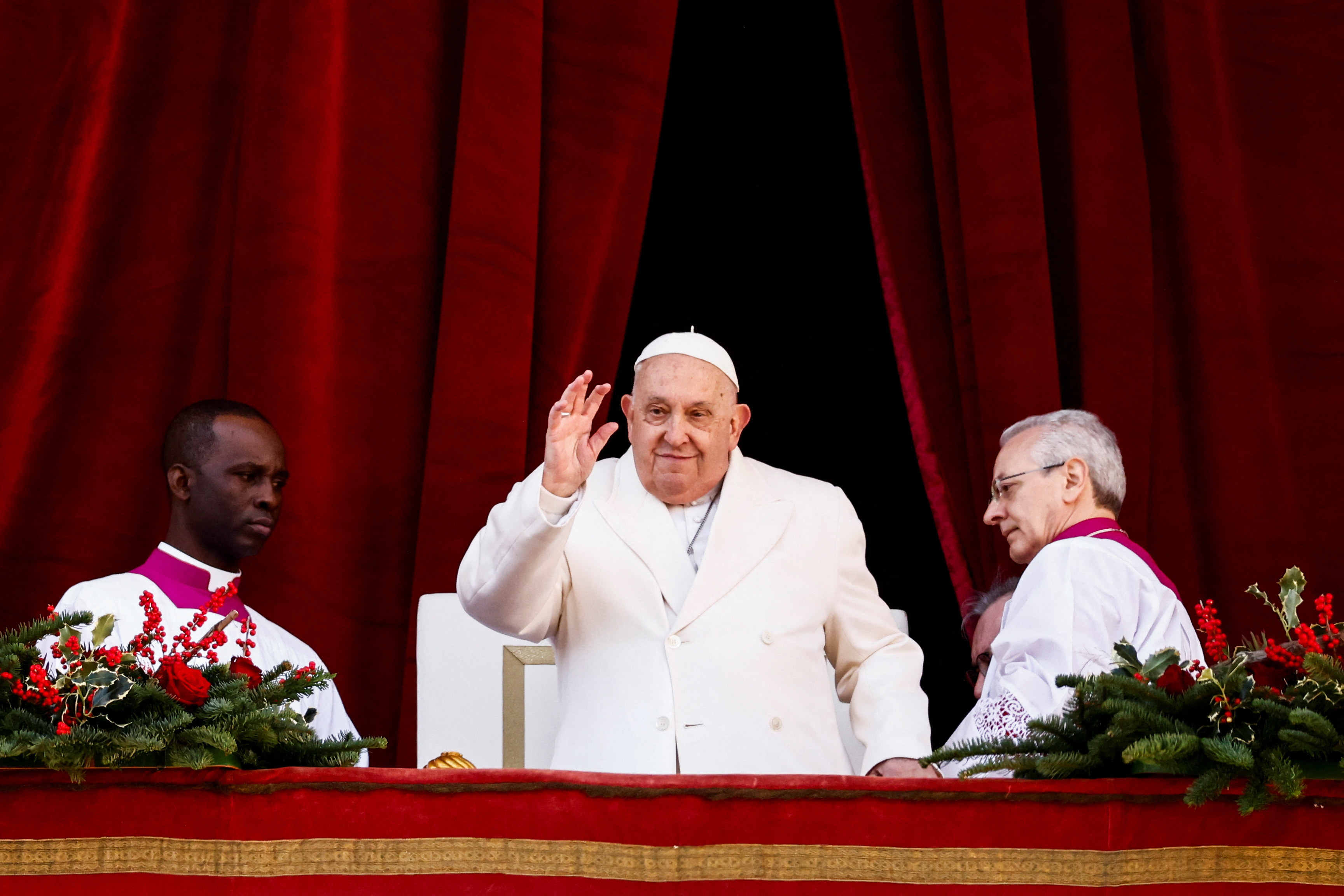 image On Christmas Day, Pope Francis calls for talks to end Ukraine war