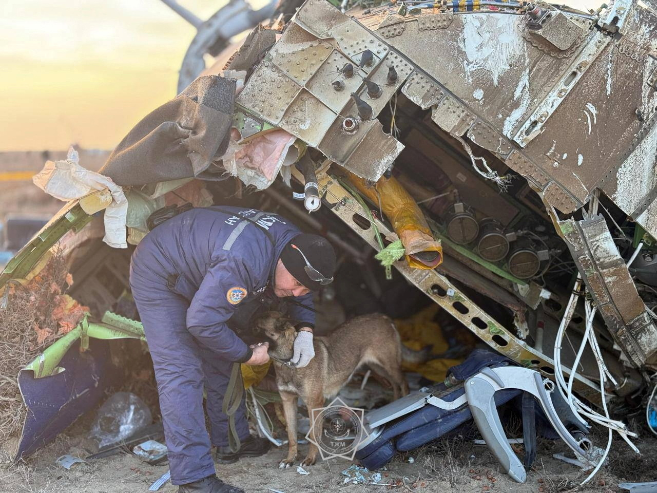 image Putin apologises to Azerbaijan over &#8216;tragic&#8217; airliner crash
