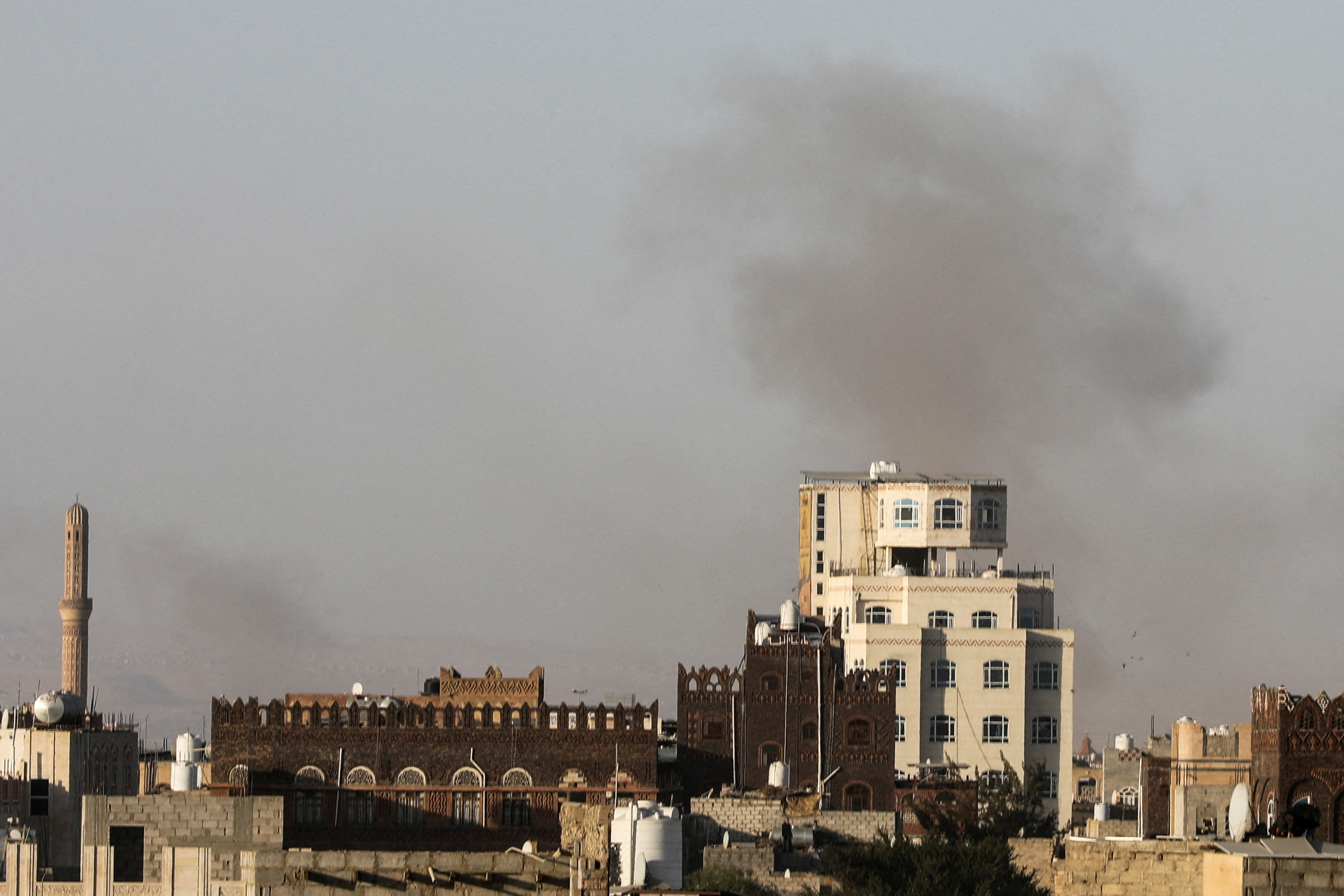cover Israel strikes Yemen&#8217;s Sana&#8217;a airport, UN health chief at airport during attack