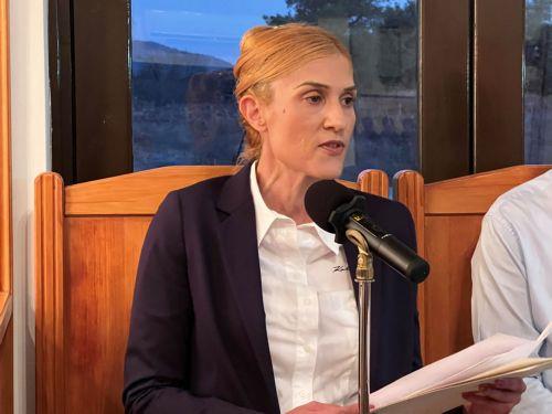 cover Ex-prison director gives testimony in stolen document case