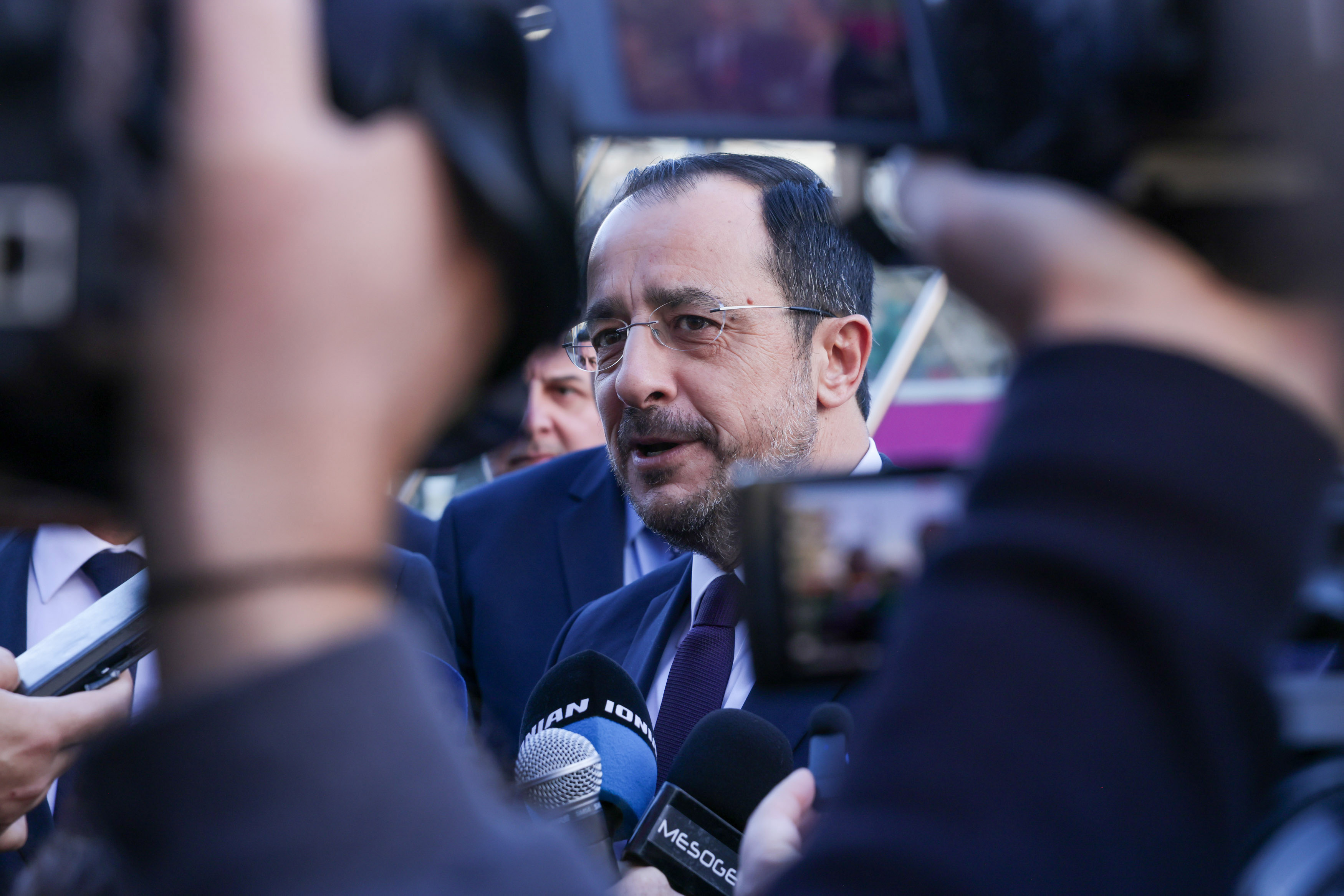 image President says Syria&#8217;s sovereignty must be safeguarded