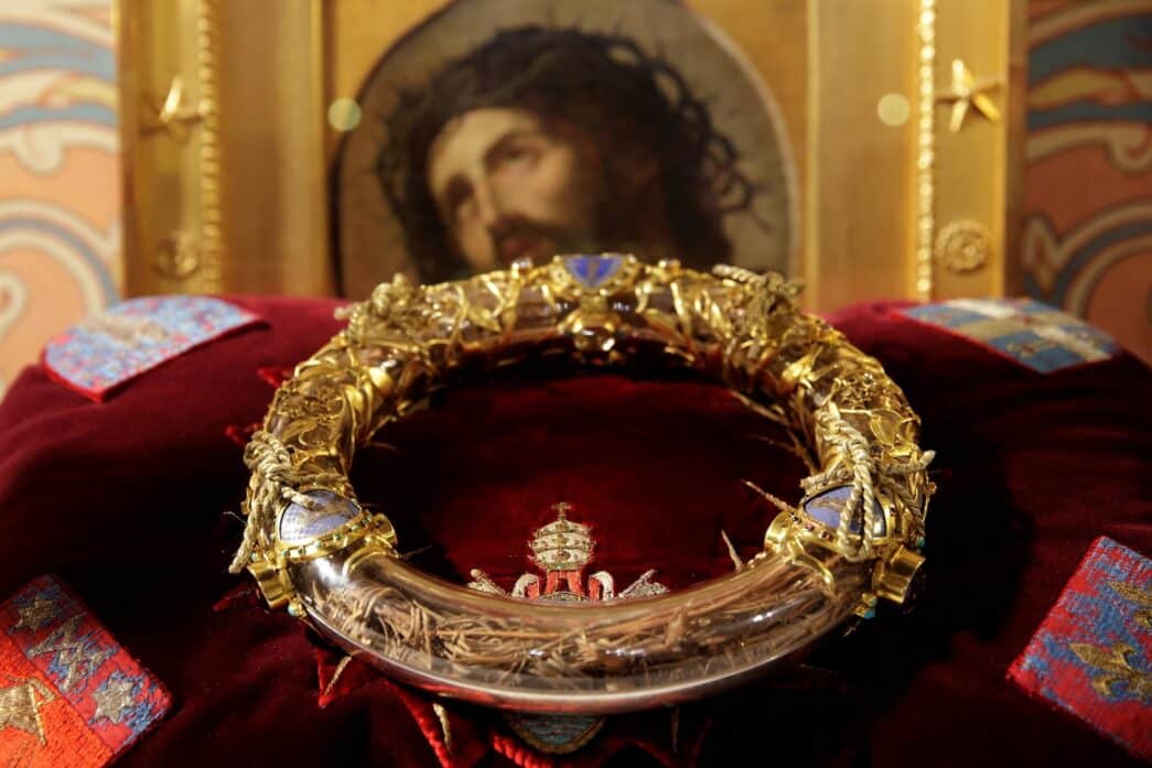 image The Crown of Thorns returns to Notre Dame after a ‘modern miracle’