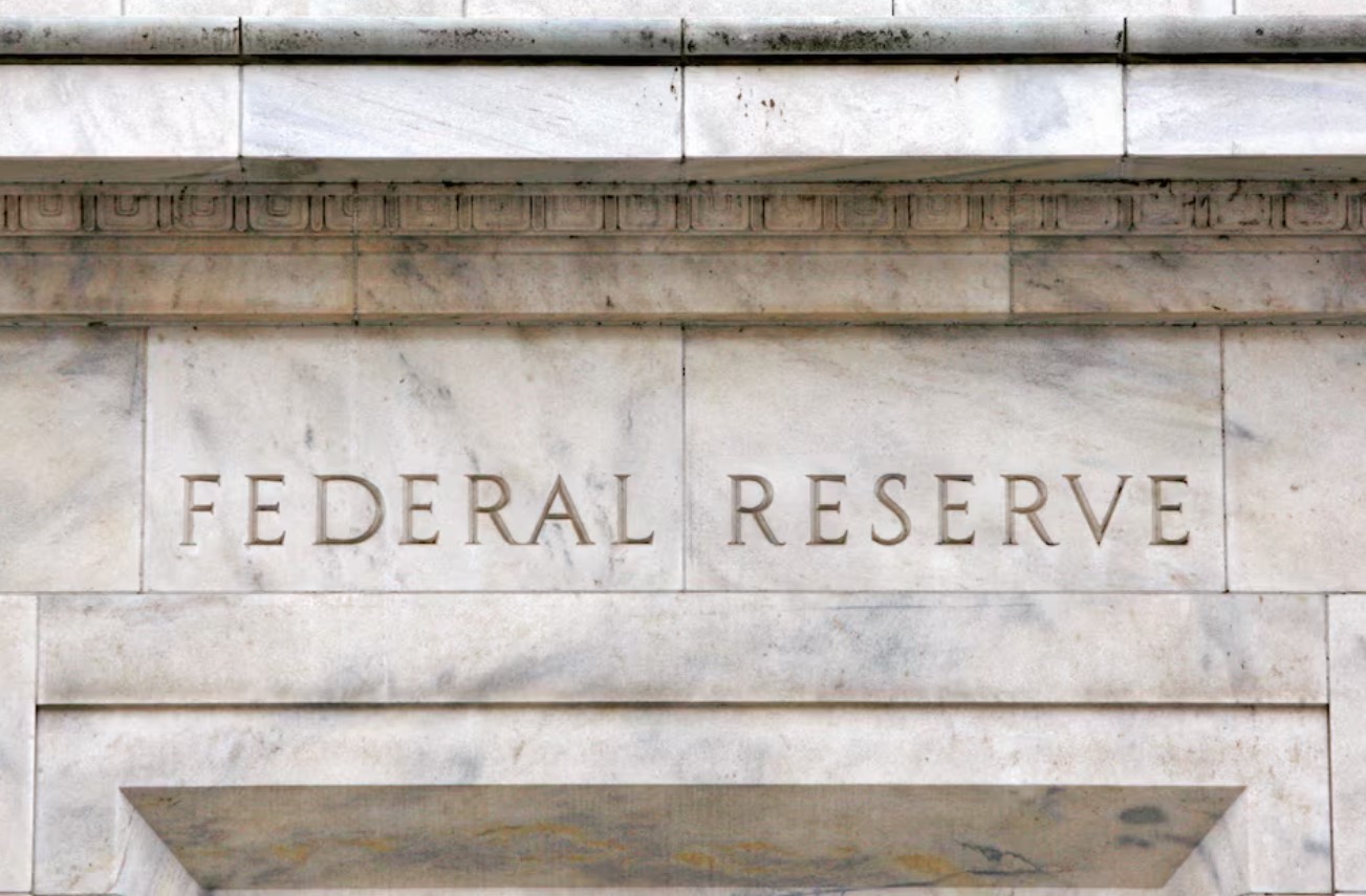 image Fed begins policy meeting amid Middle East tensions and slowing US economy