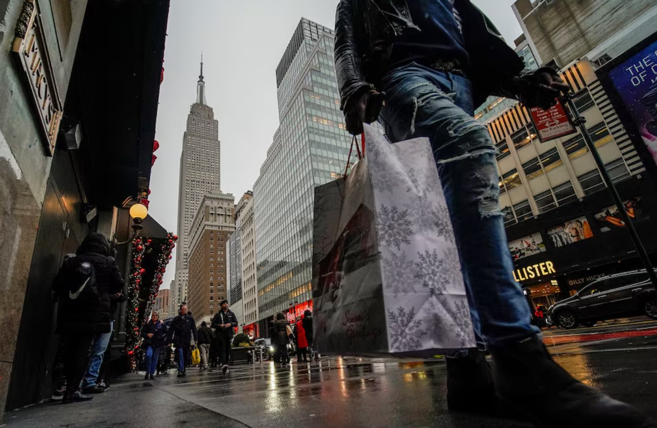 image US consumer prices post largest gain in seven months; cost of rent subsides