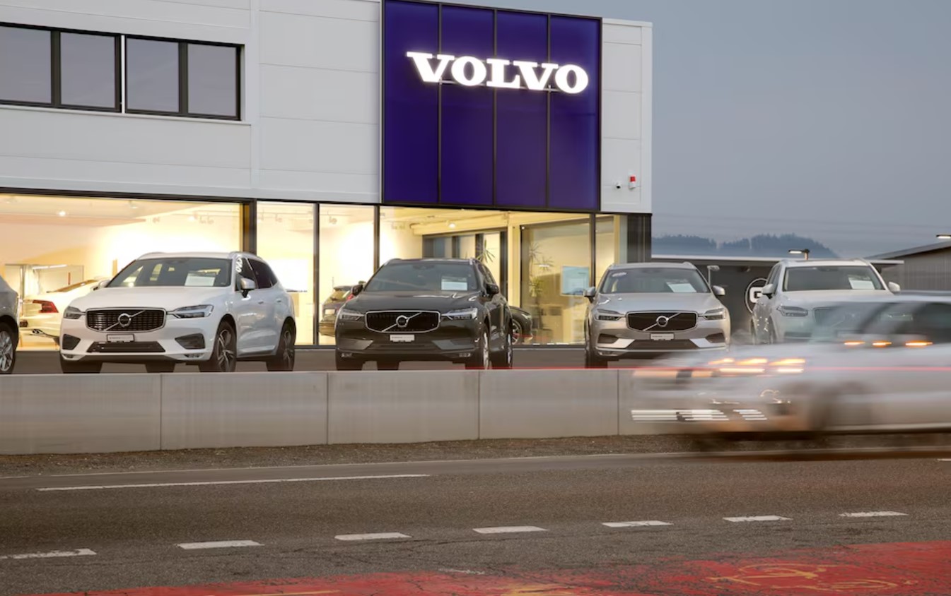 image Volvo car sales increase in November
