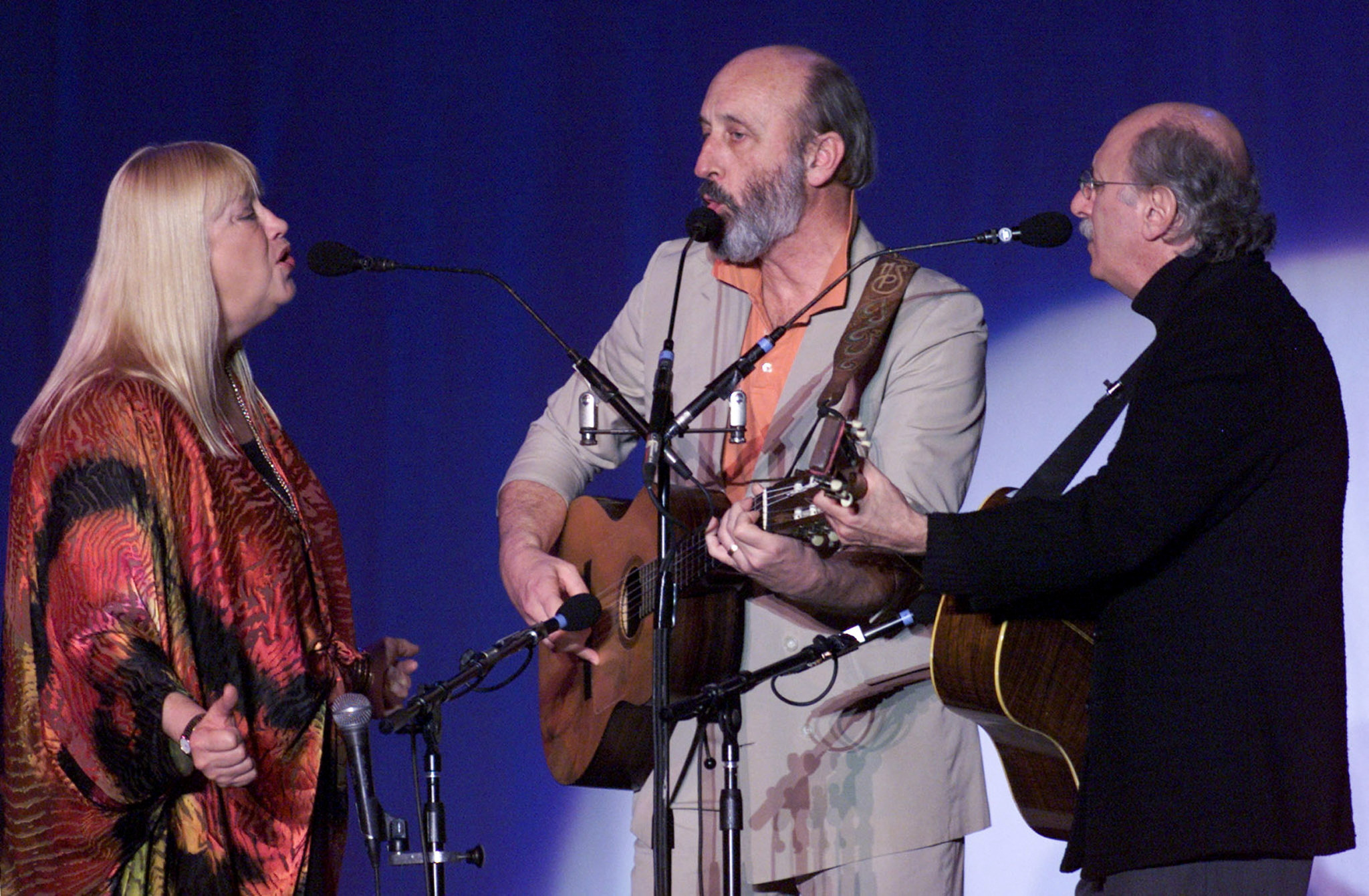 image Folk singer Peter Yarrow of Peter, Paul and Mary dies at 86