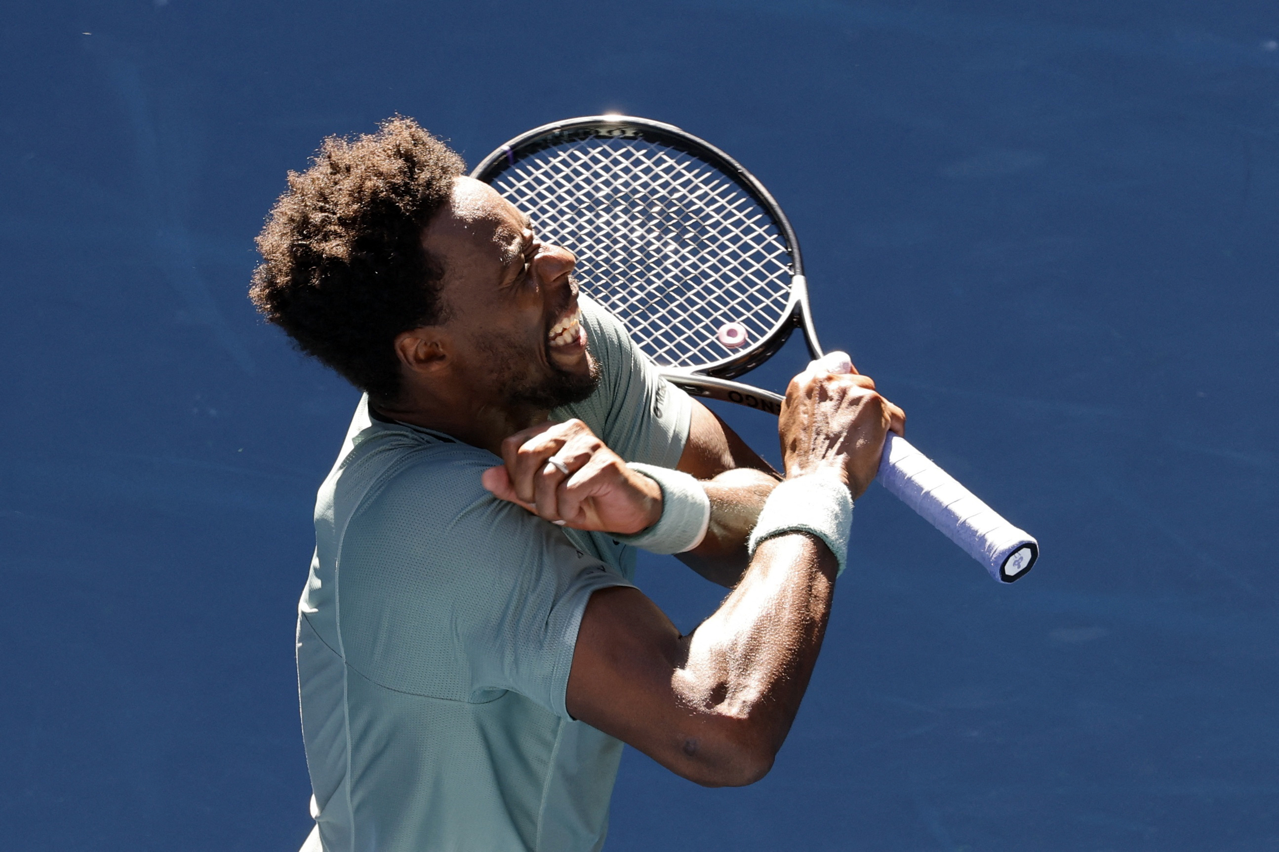 image Gael Monfils makes statement for older player at Australian Open