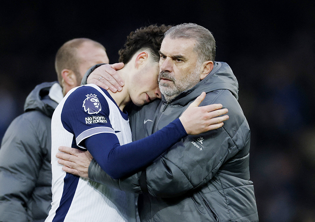 image Spurs and Man United beaten, Forest hold off Saints